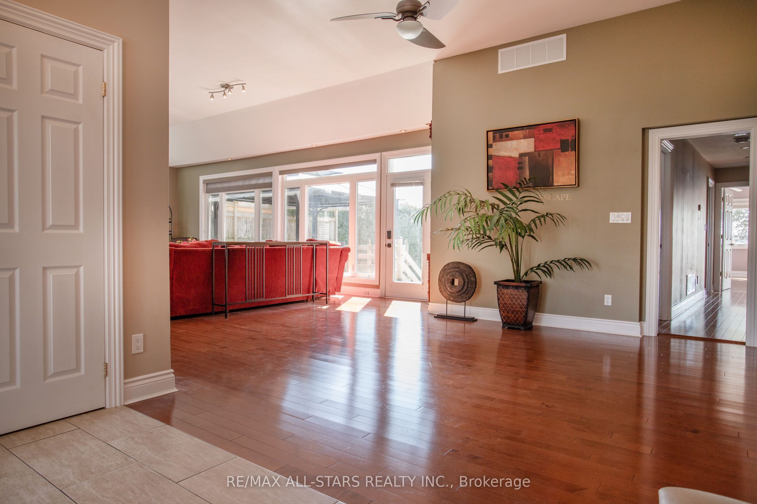 253 Stephenson Point Road Property Photo 13