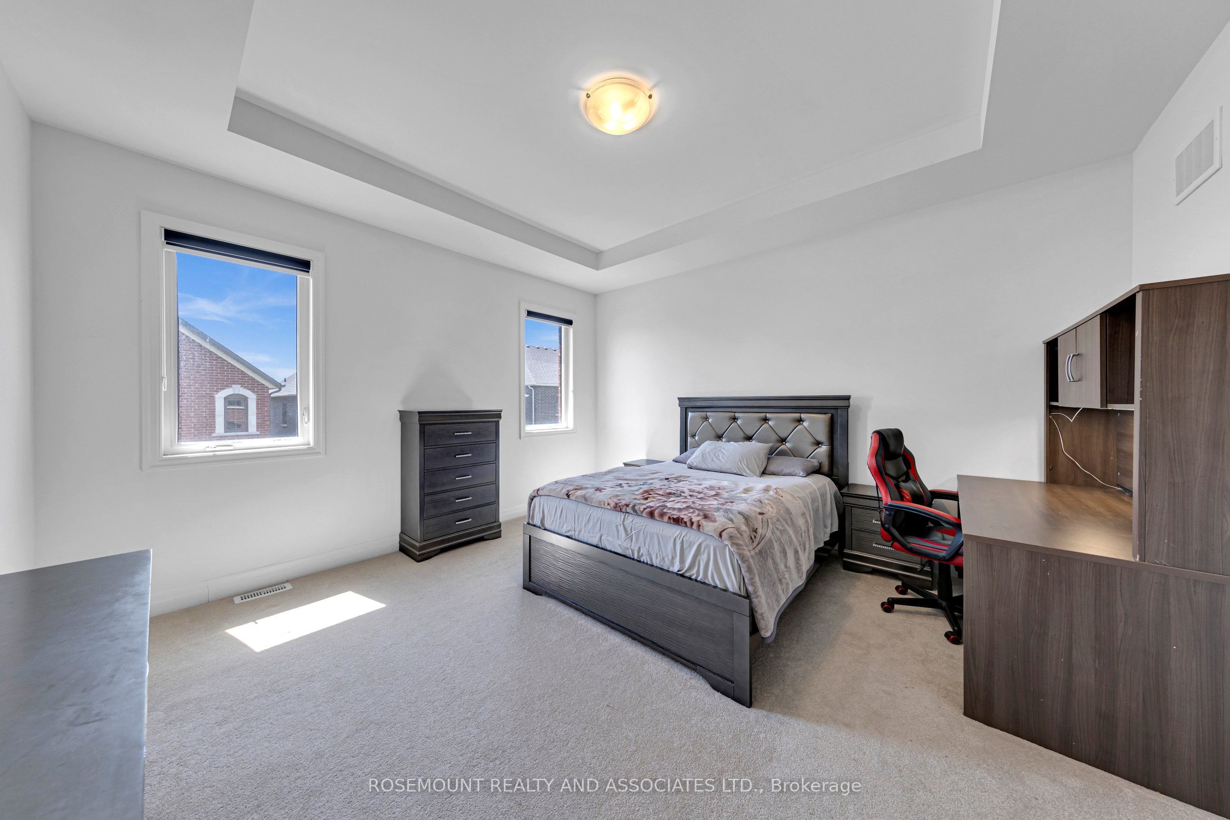 1423 Swallowtail Lane Property Photo 33