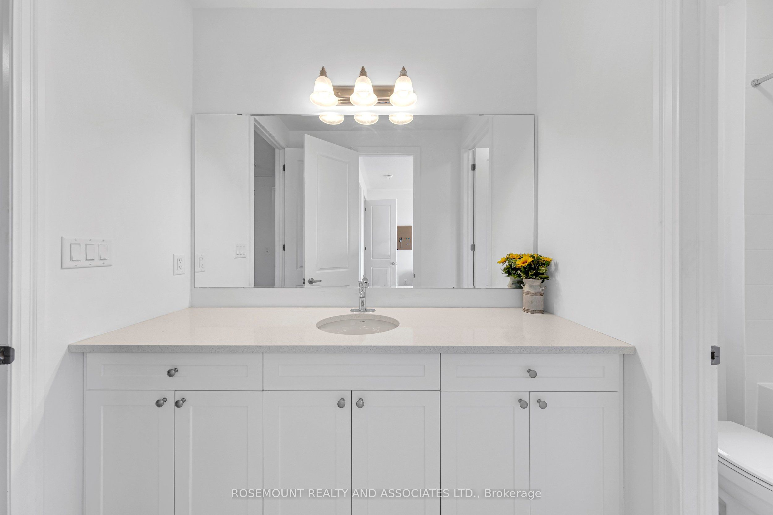 1423 Swallowtail Lane Property Photo 41