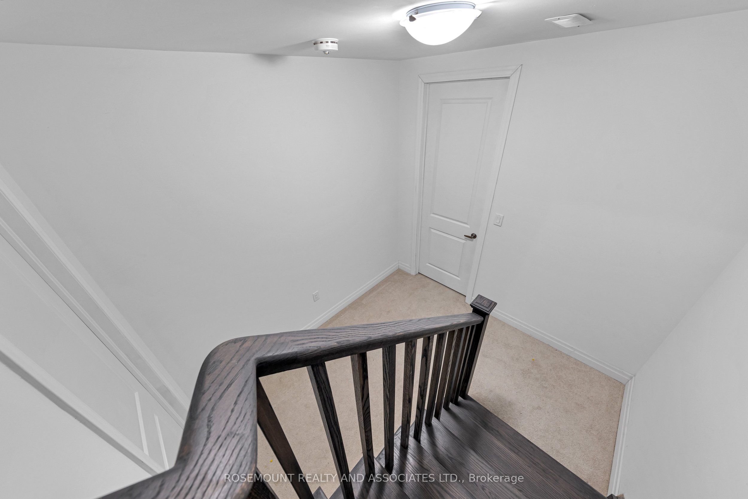 1423 Swallowtail Lane Property Photo 46