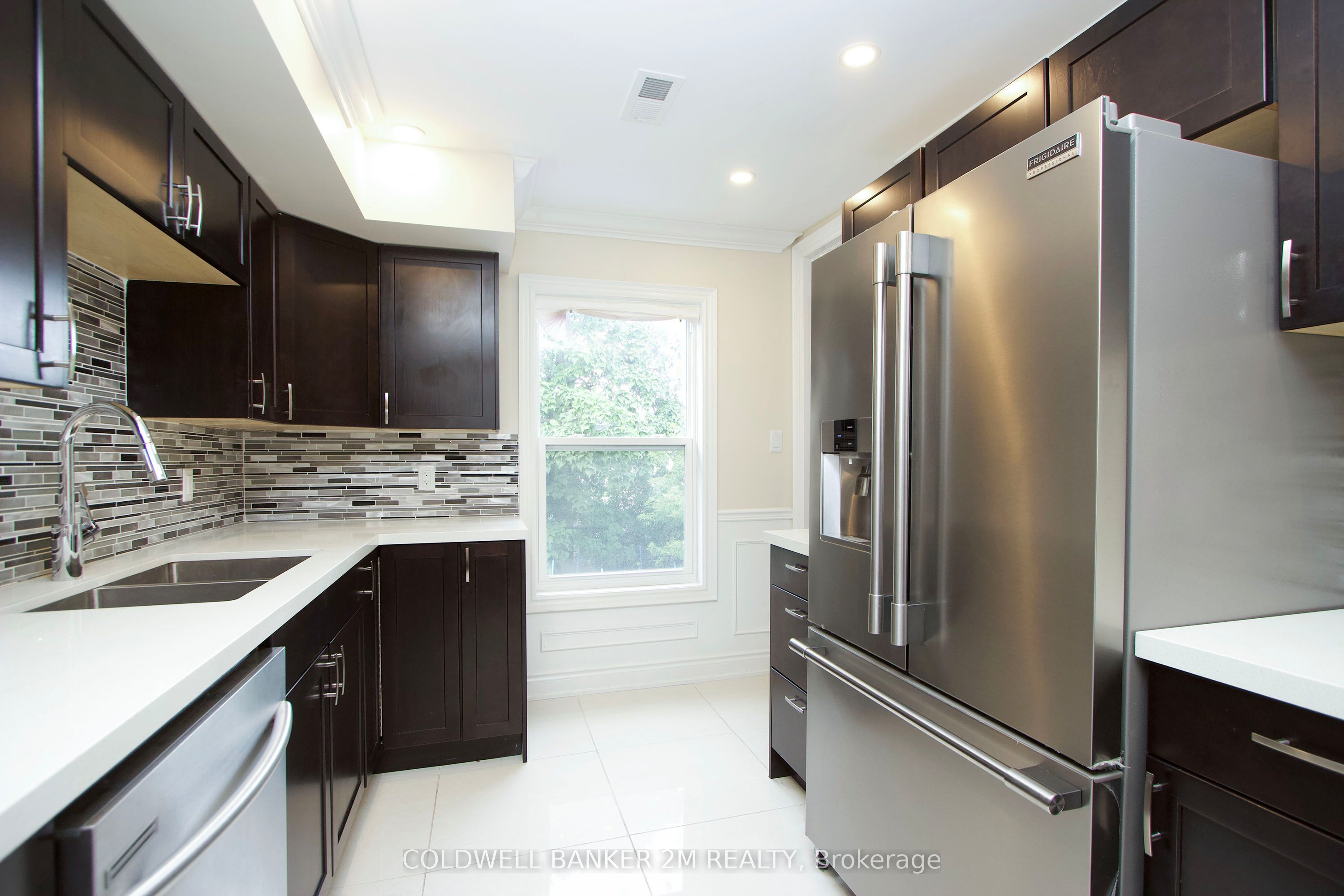 242 Kendal Avenue 2 Property Photo 6