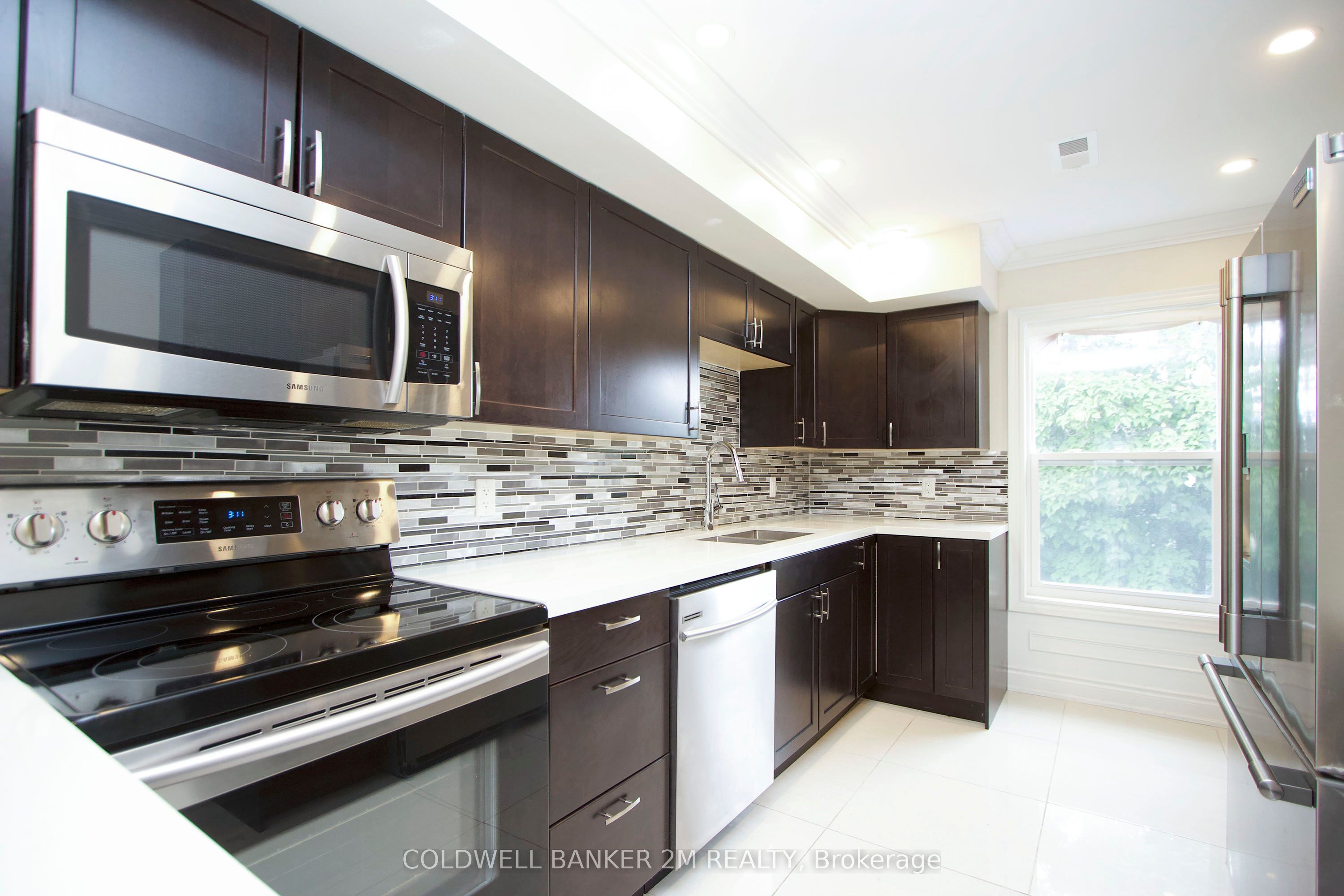 242 Kendal Avenue 2 Property Photo 7