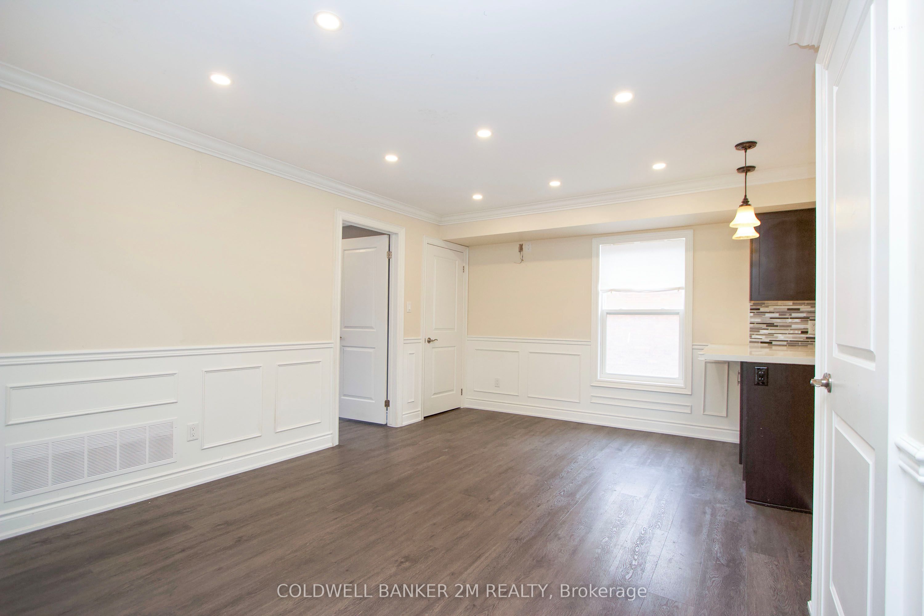 242 Kendal Avenue 2 Property Photo 10