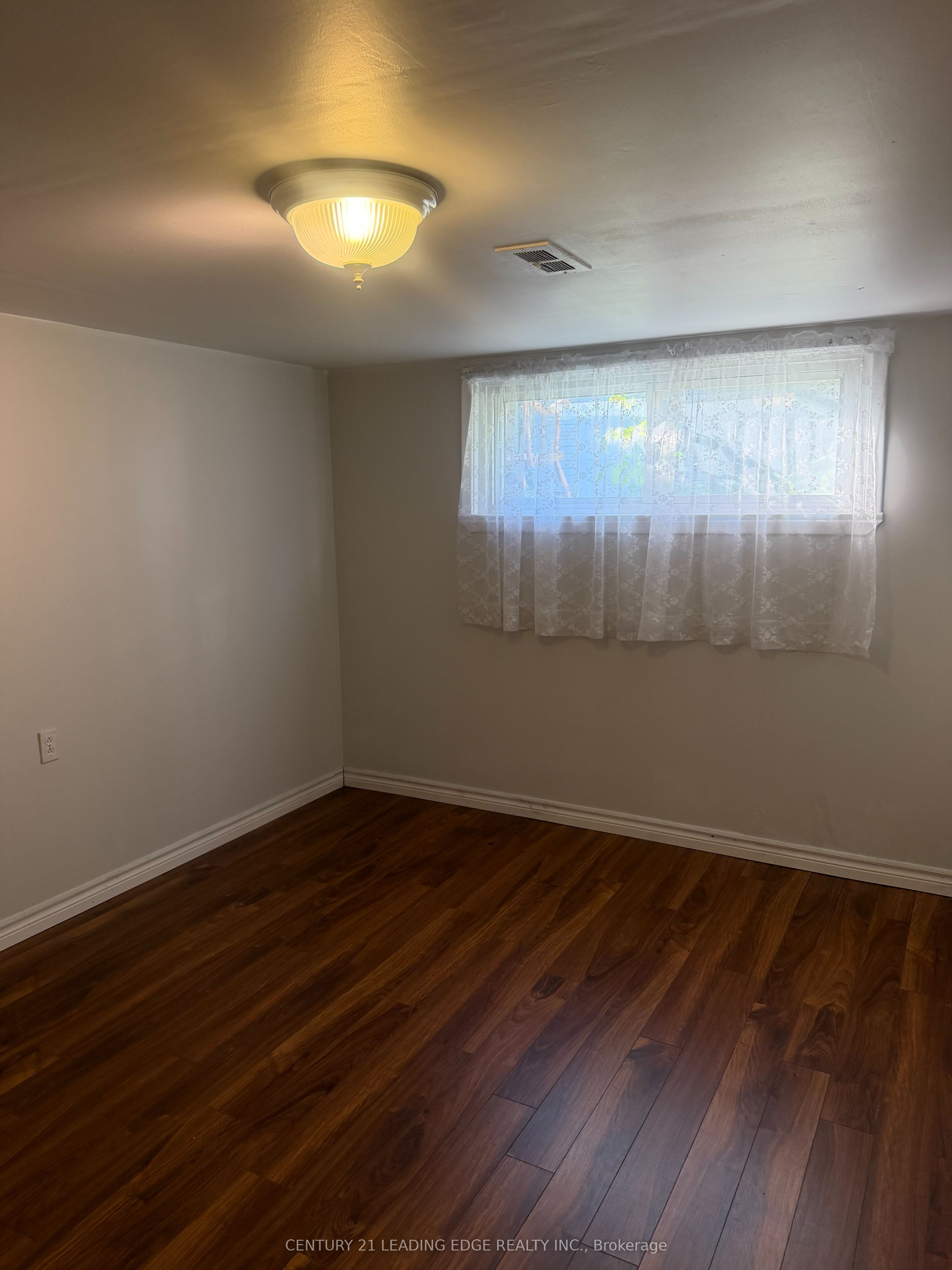 62 Lombardy Crescent Bsmt Property Photo 15