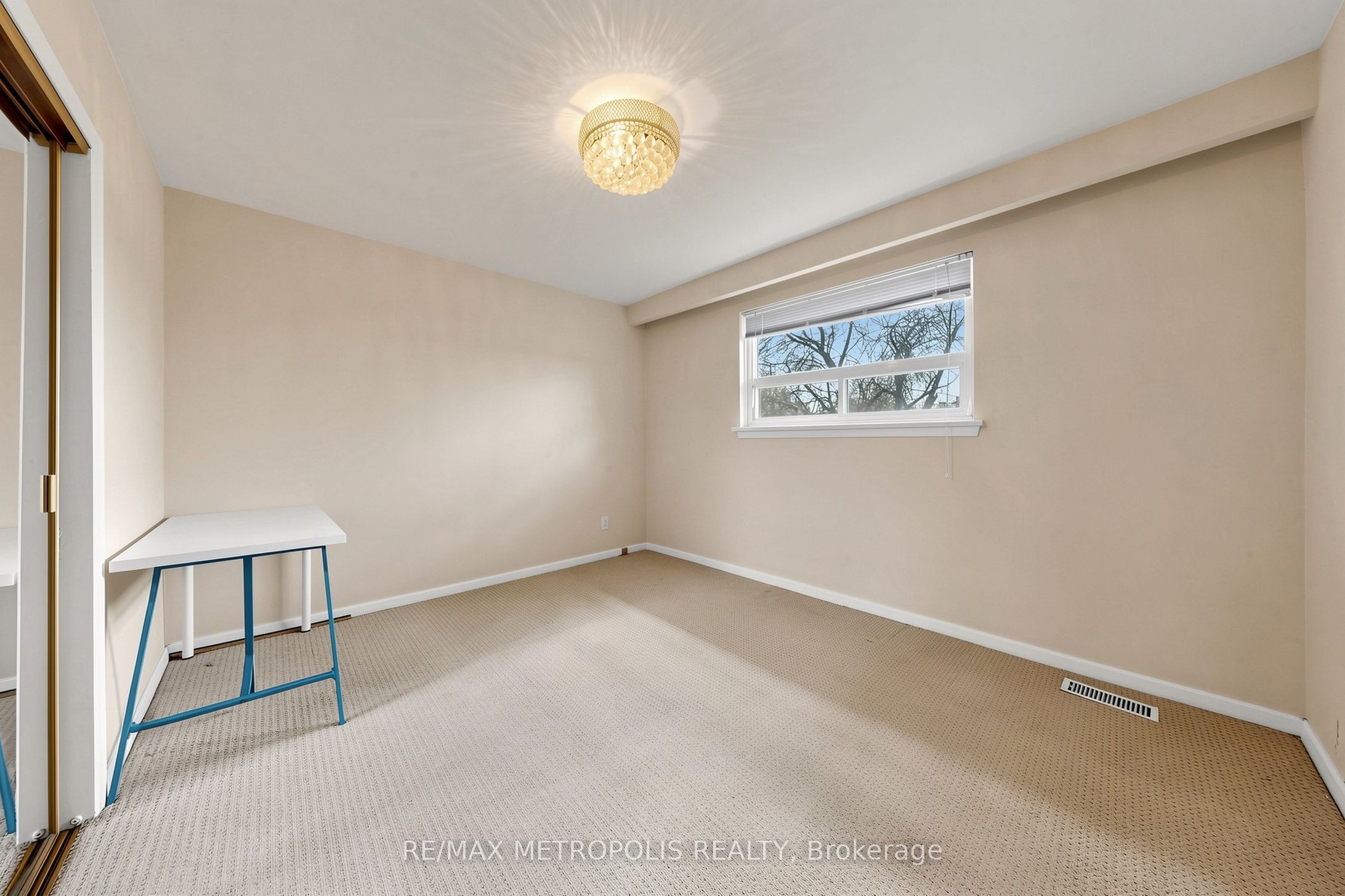 51 Greyabbey Trail Property Photo 15