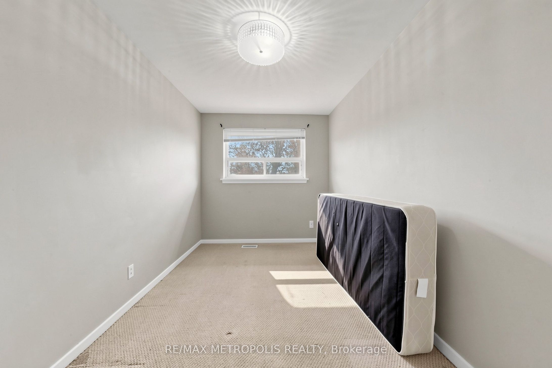 51 Greyabbey Trail Property Photo 19
