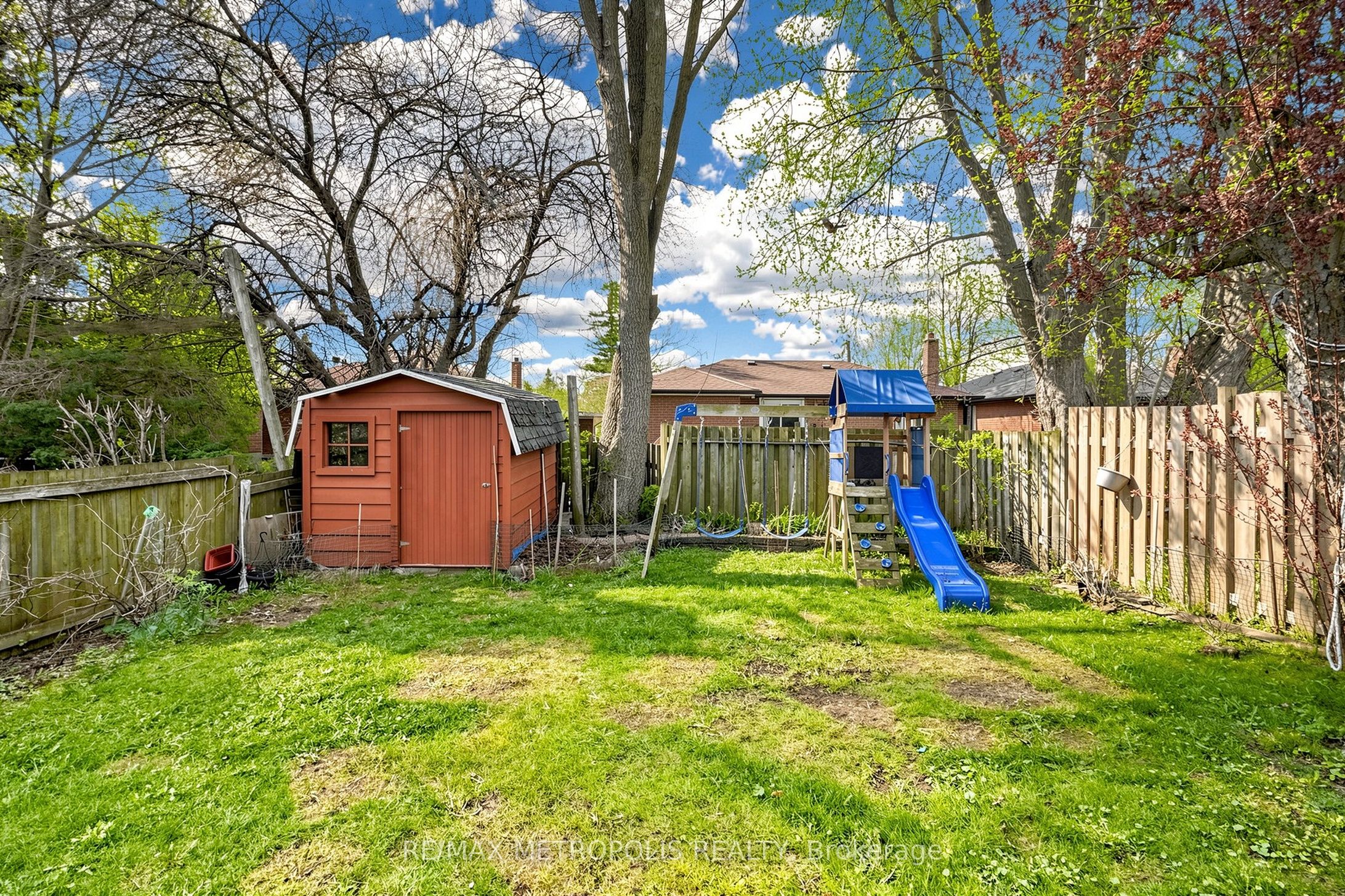 51 Greyabbey Trail Property Photo 48