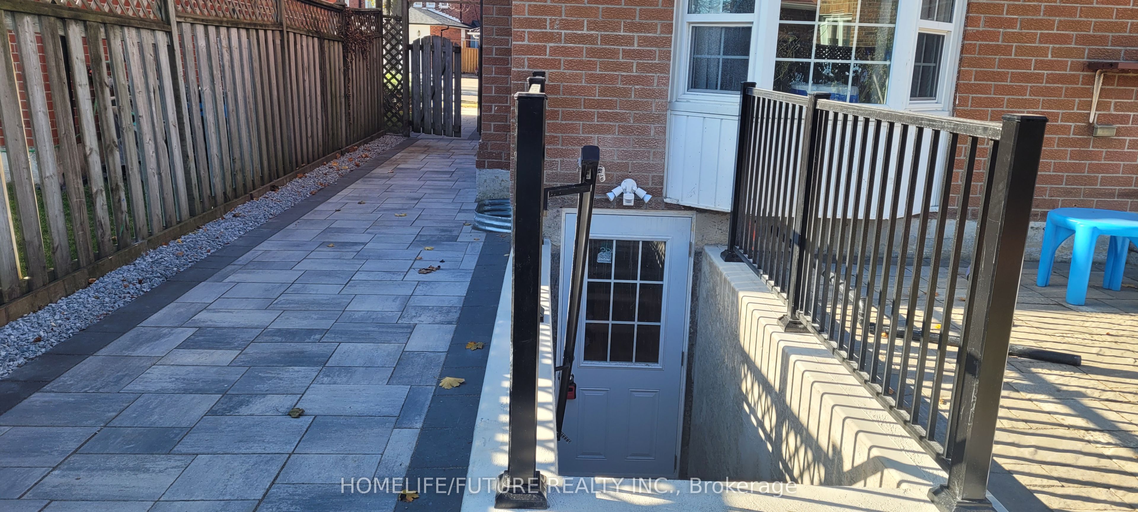 3 Parade Square Bsmt Property Photo 5