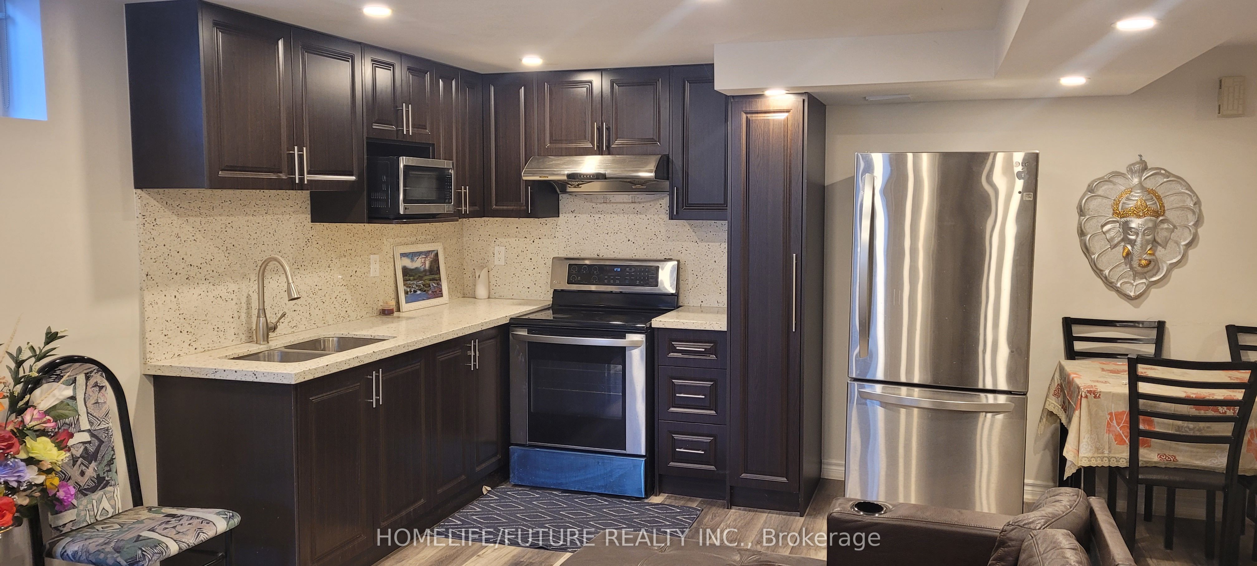 3 Parade Square Bsmt Property Photo 9