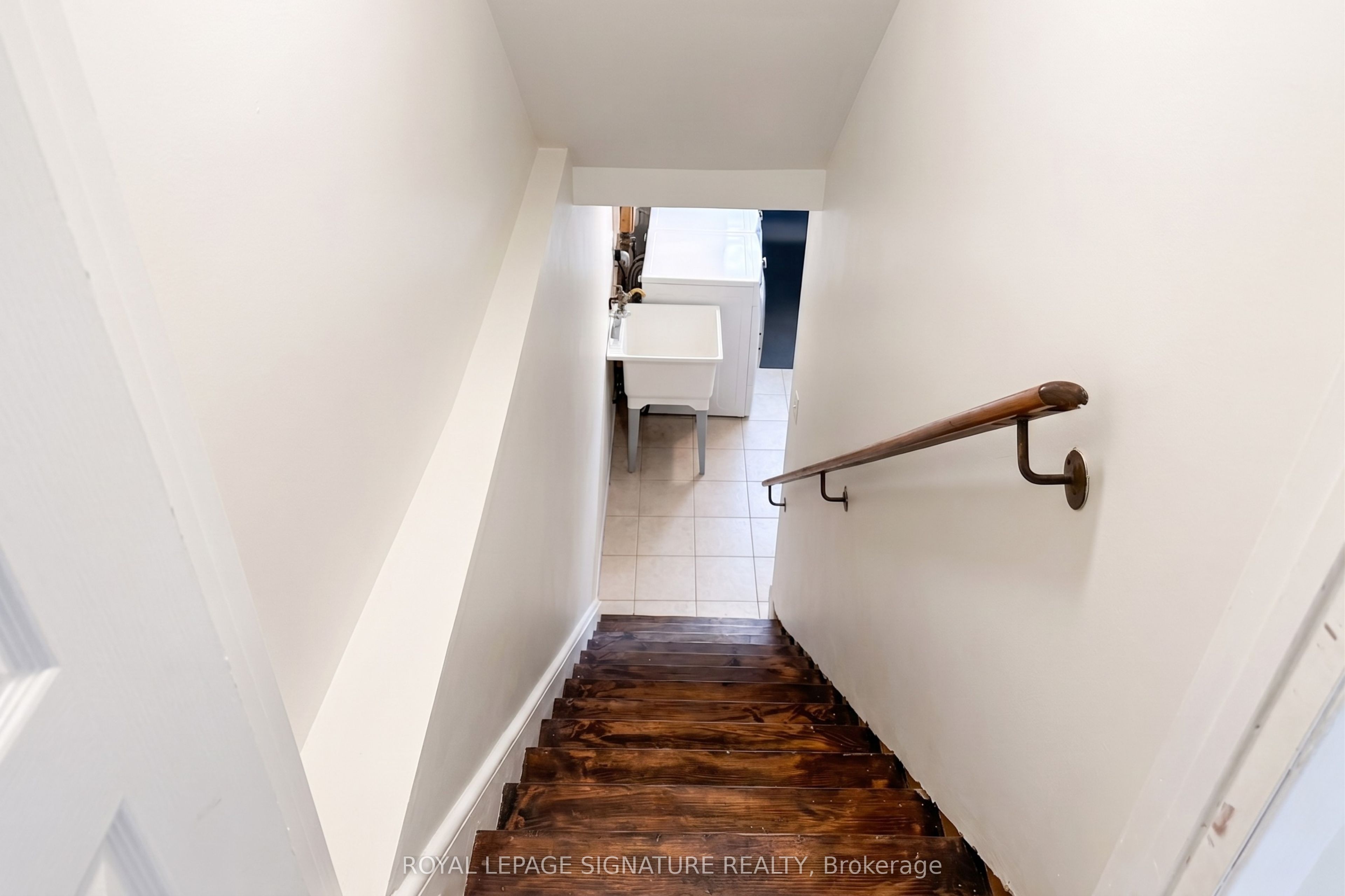 248 Gowan Avenue Property Photo 22