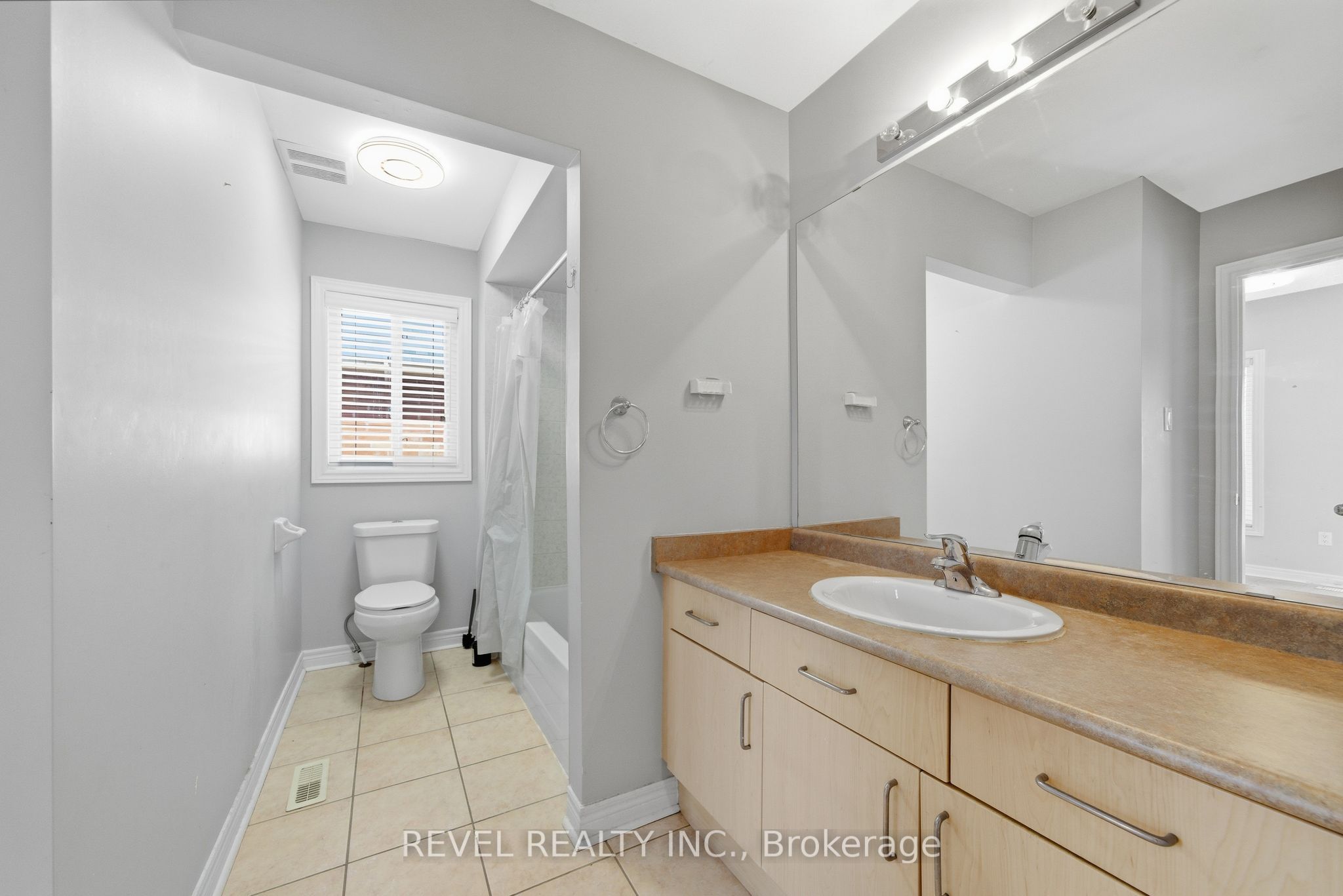 131 Rushworth Drive Property Photo 28