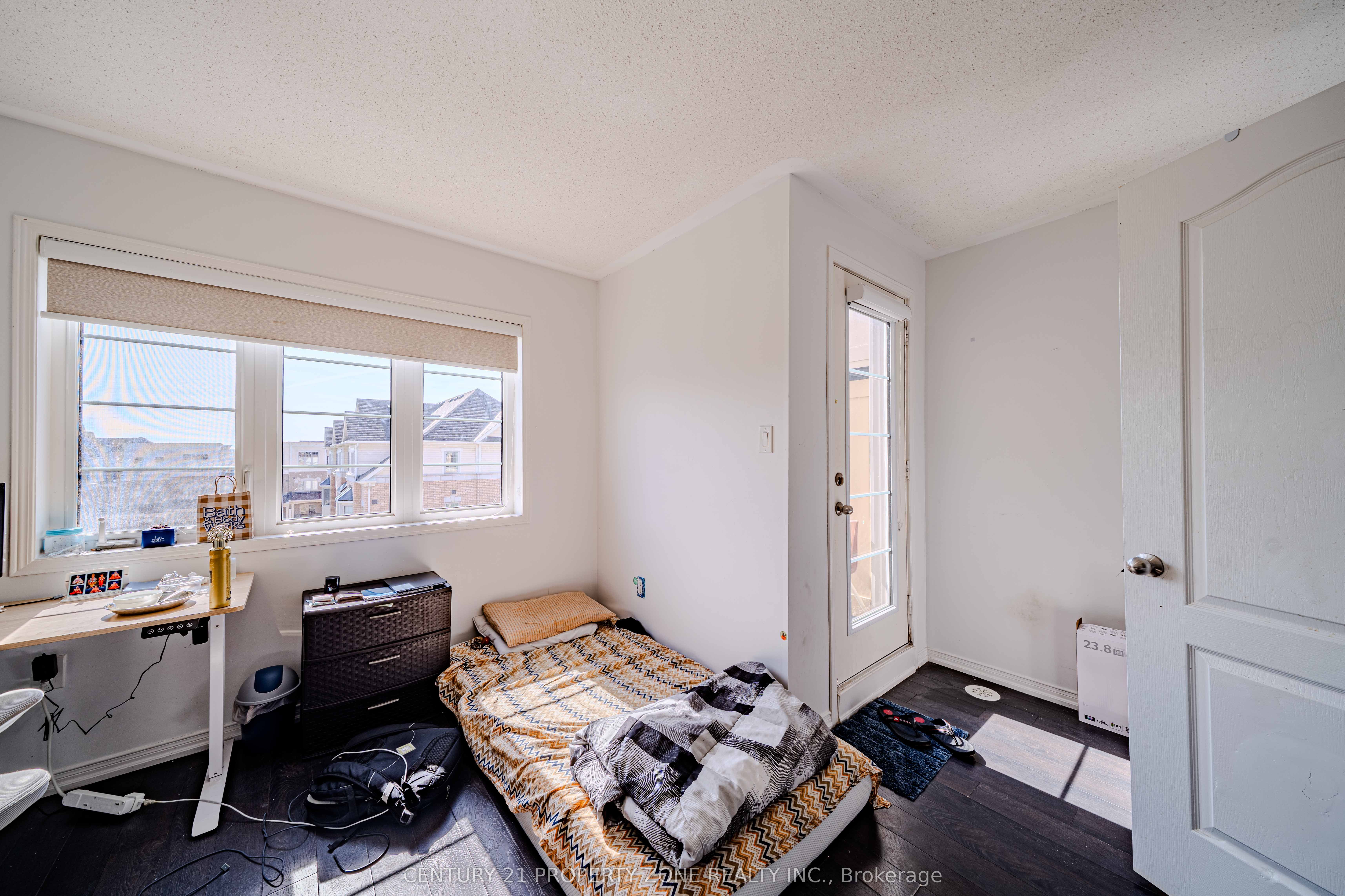 2514 Rosedrop Path Property Photo 5