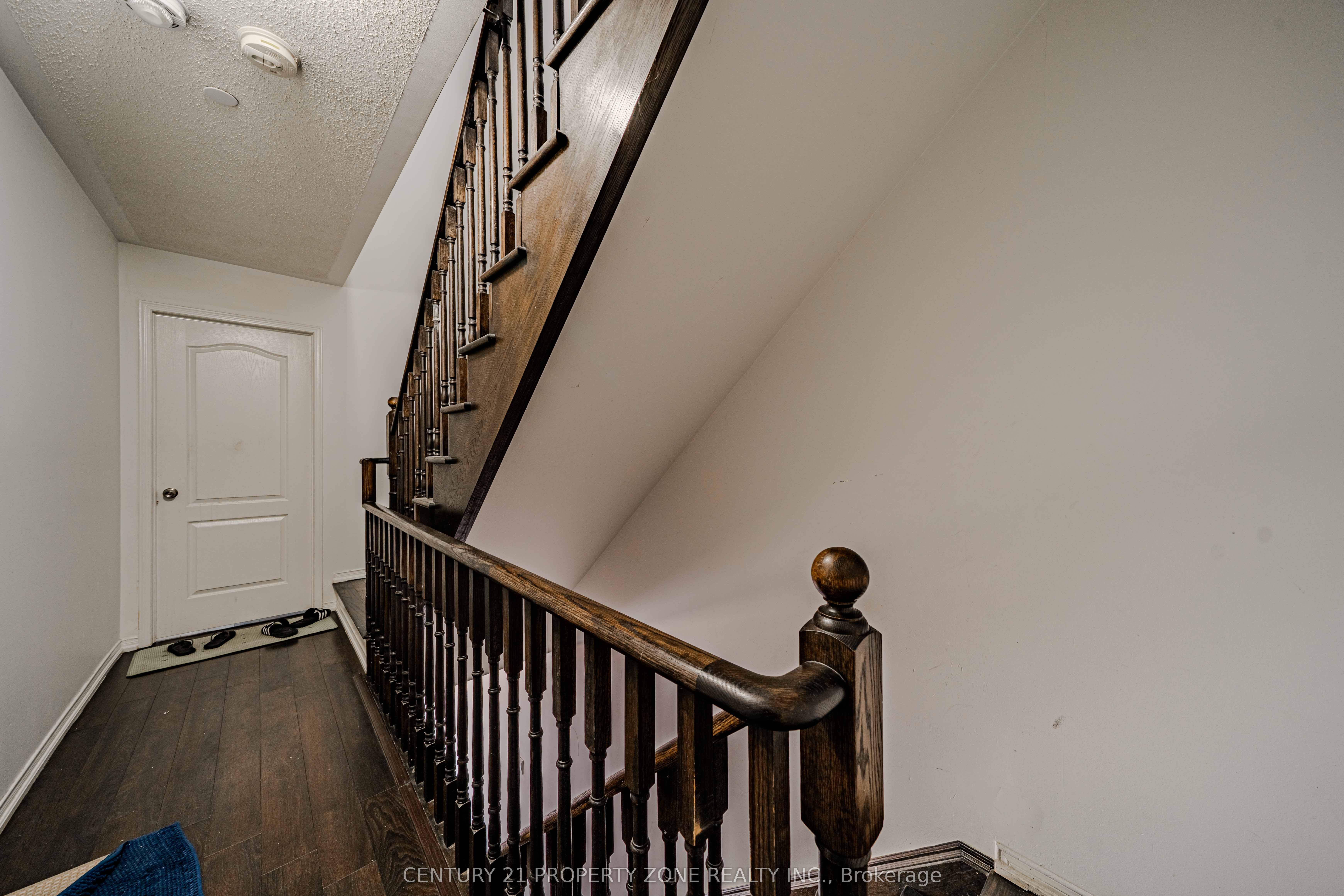 2514 Rosedrop Path Property Photo 19