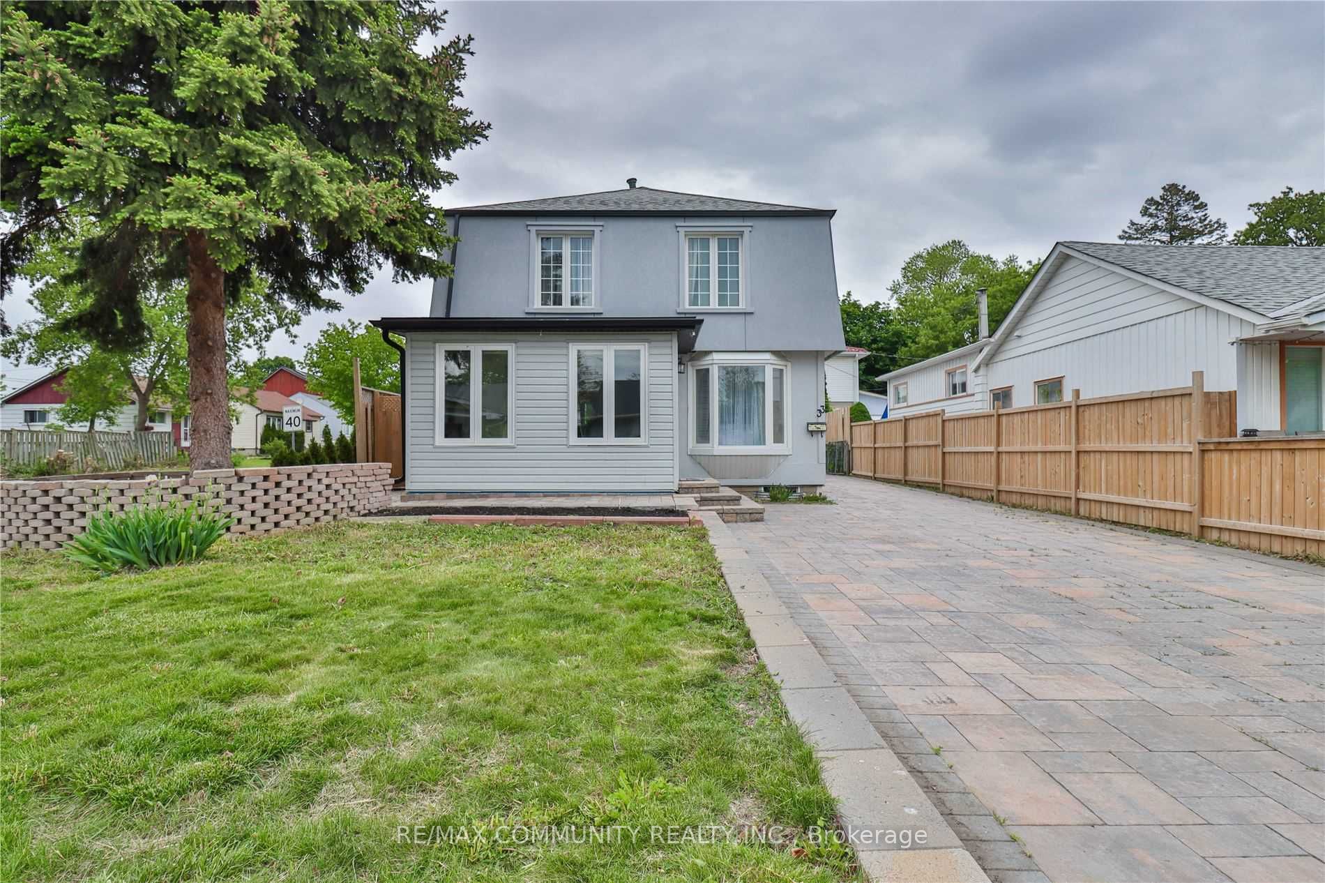 33 Windsor Avenue Property Photo 1