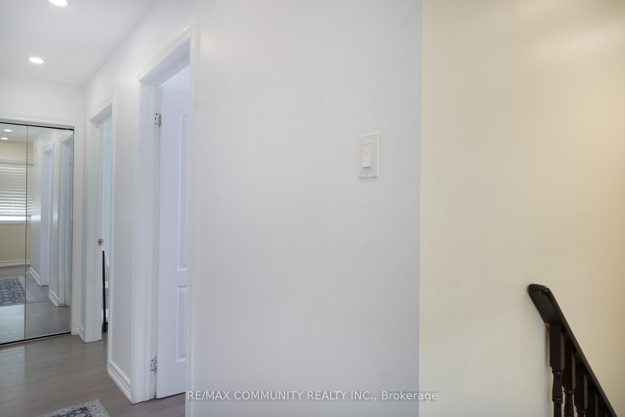 33 Windsor Avenue Property Photo 17
