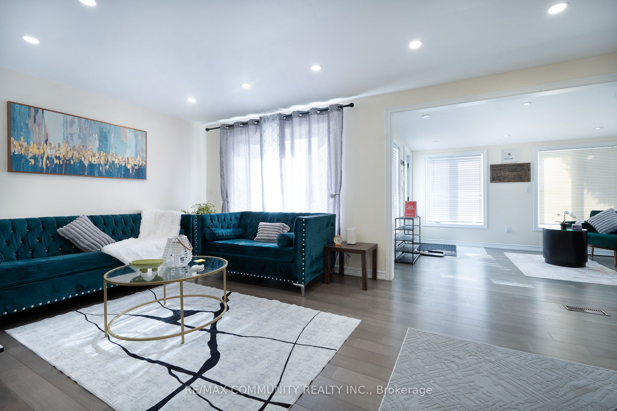 33 Windsor Avenue Property Photo 23