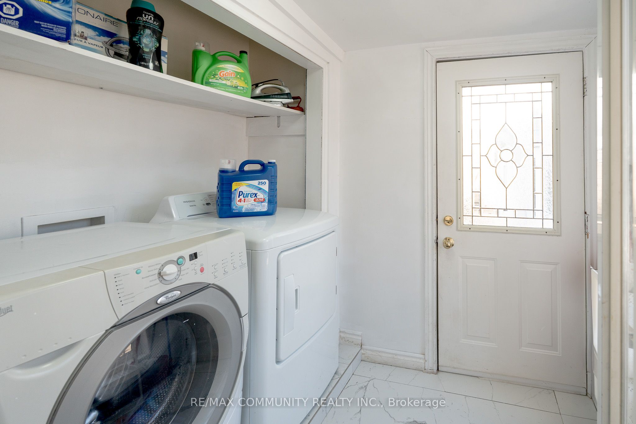 33 Windsor Avenue Property Photo 33