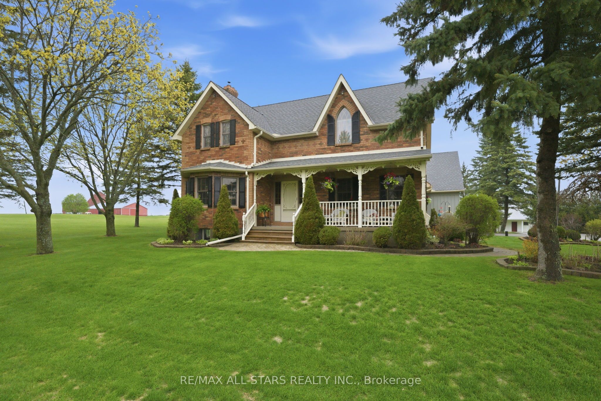 4271 Fallis Road Property Photo 6