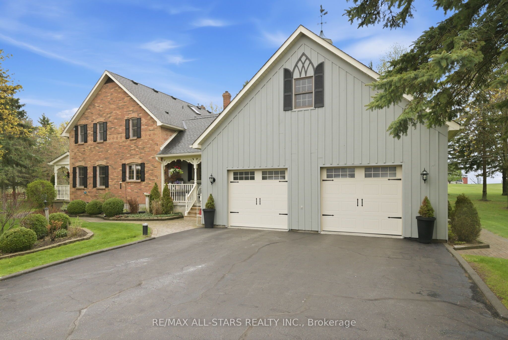 4271 Fallis Road Property Photo 7