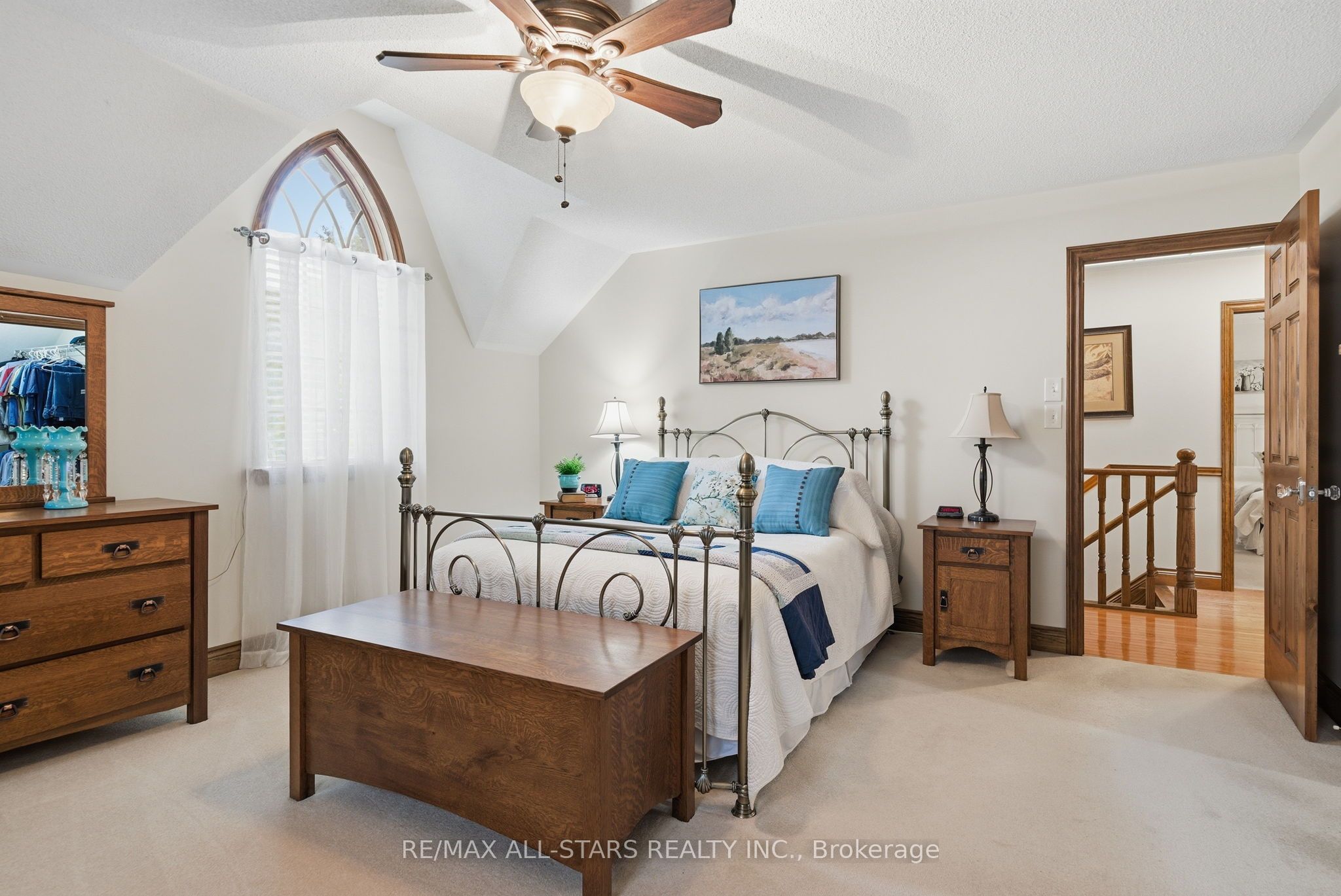 4271 Fallis Road Property Photo 21