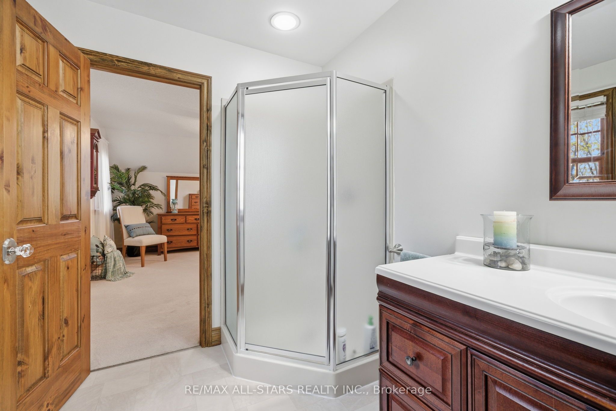 4271 Fallis Road Property Photo 25