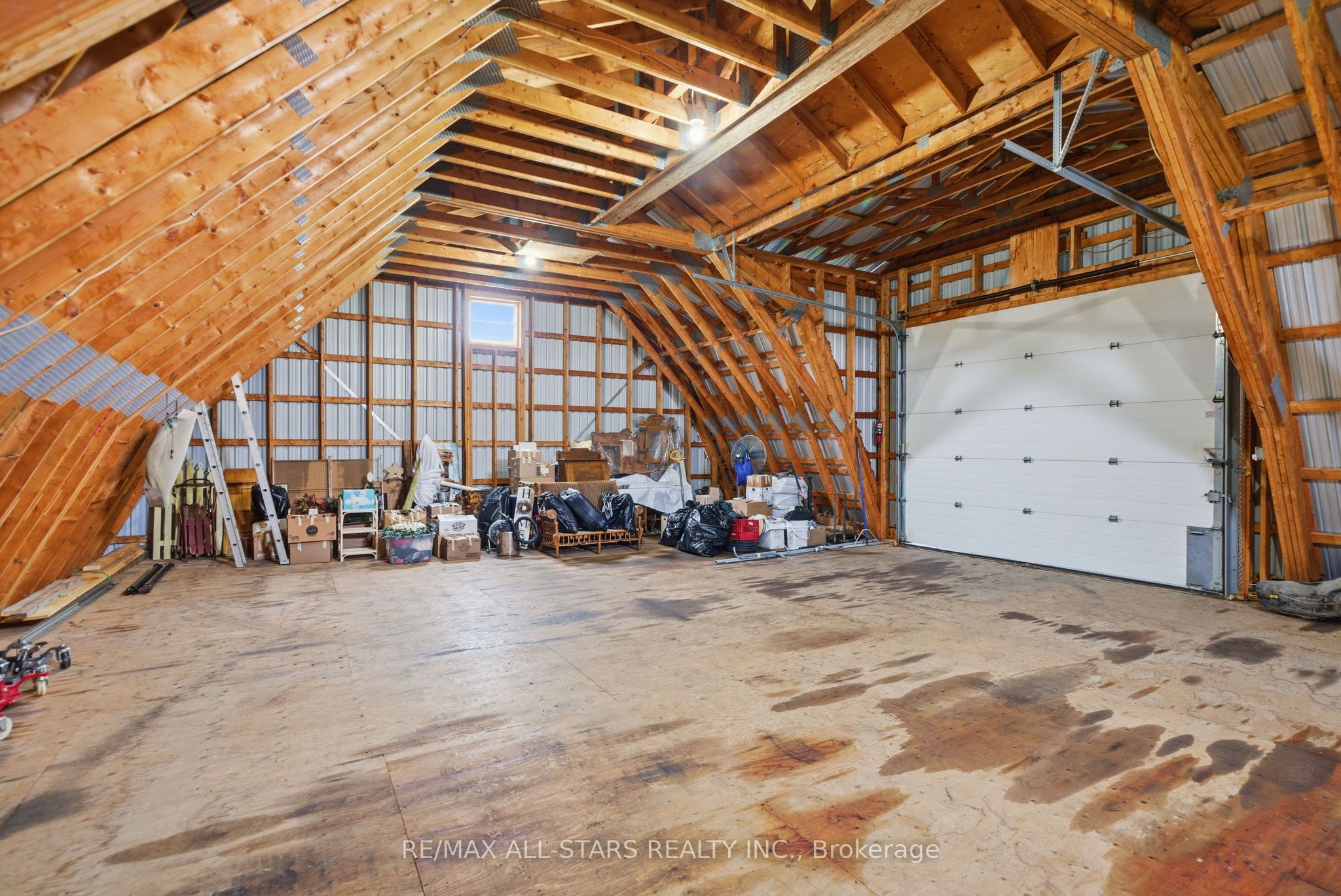 4271 Fallis Road Property Photo 33