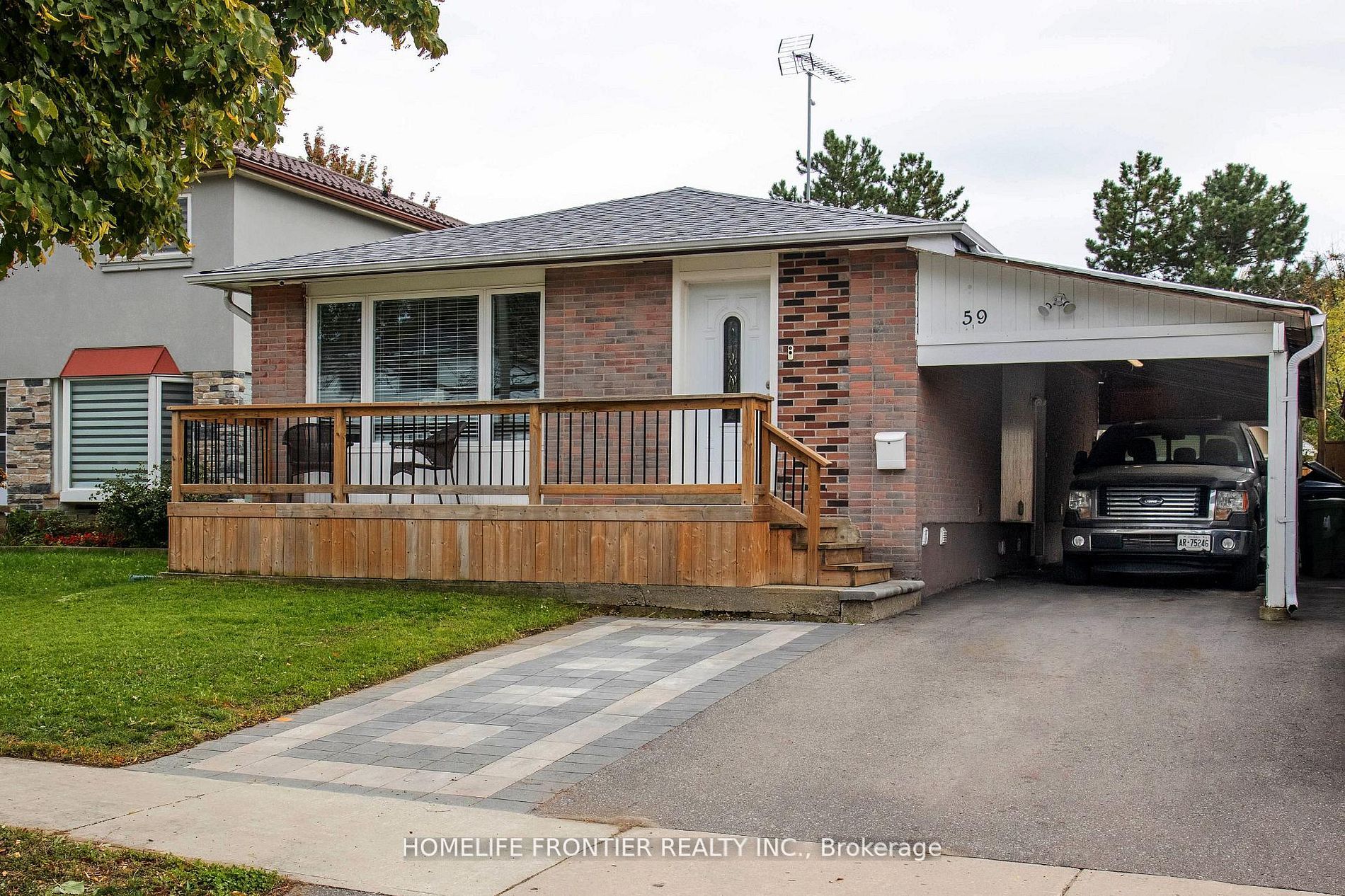59 Dowswell Drive Property Photo 1