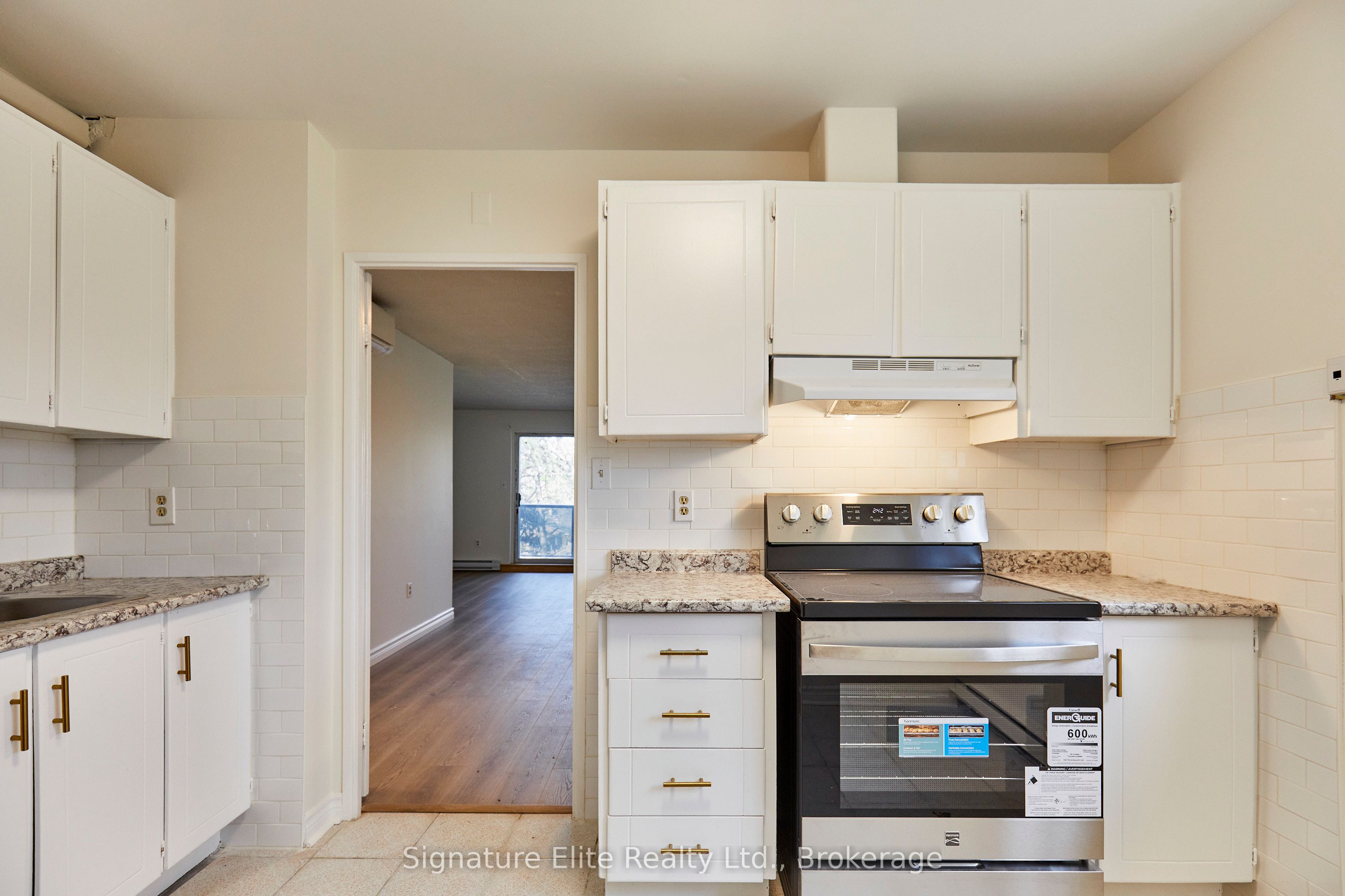 50 Scarborough Golf Club Road 124 Property Photo 11