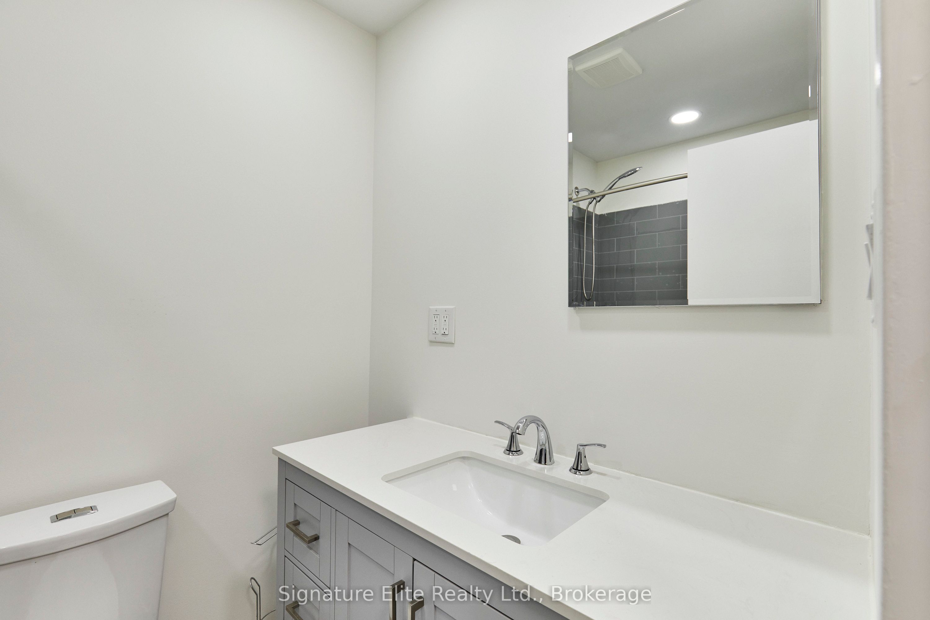 50 Scarborough Golf Club Road 124 Property Photo 25