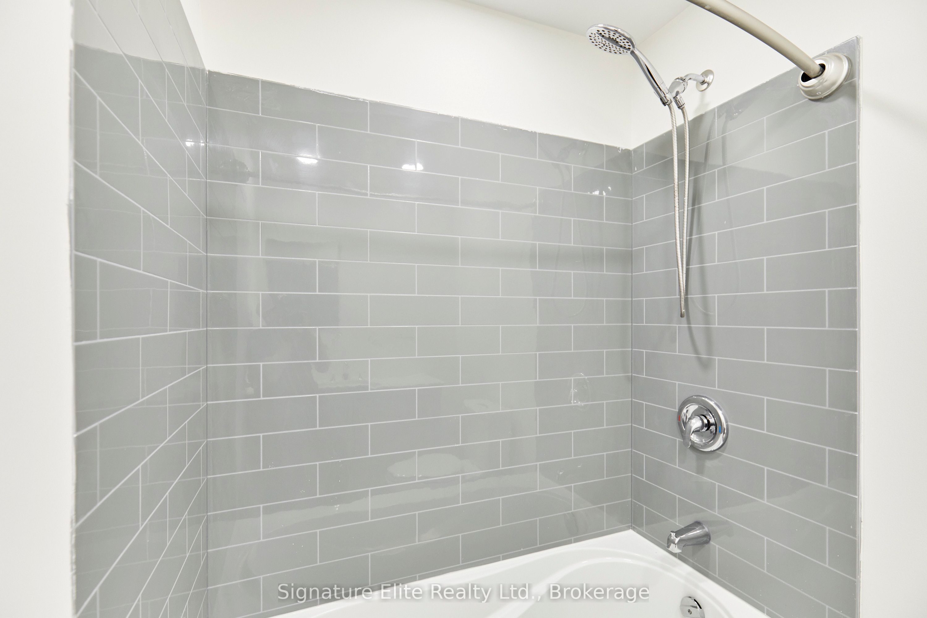 50 Scarborough Golf Club Road 124 Property Photo 26
