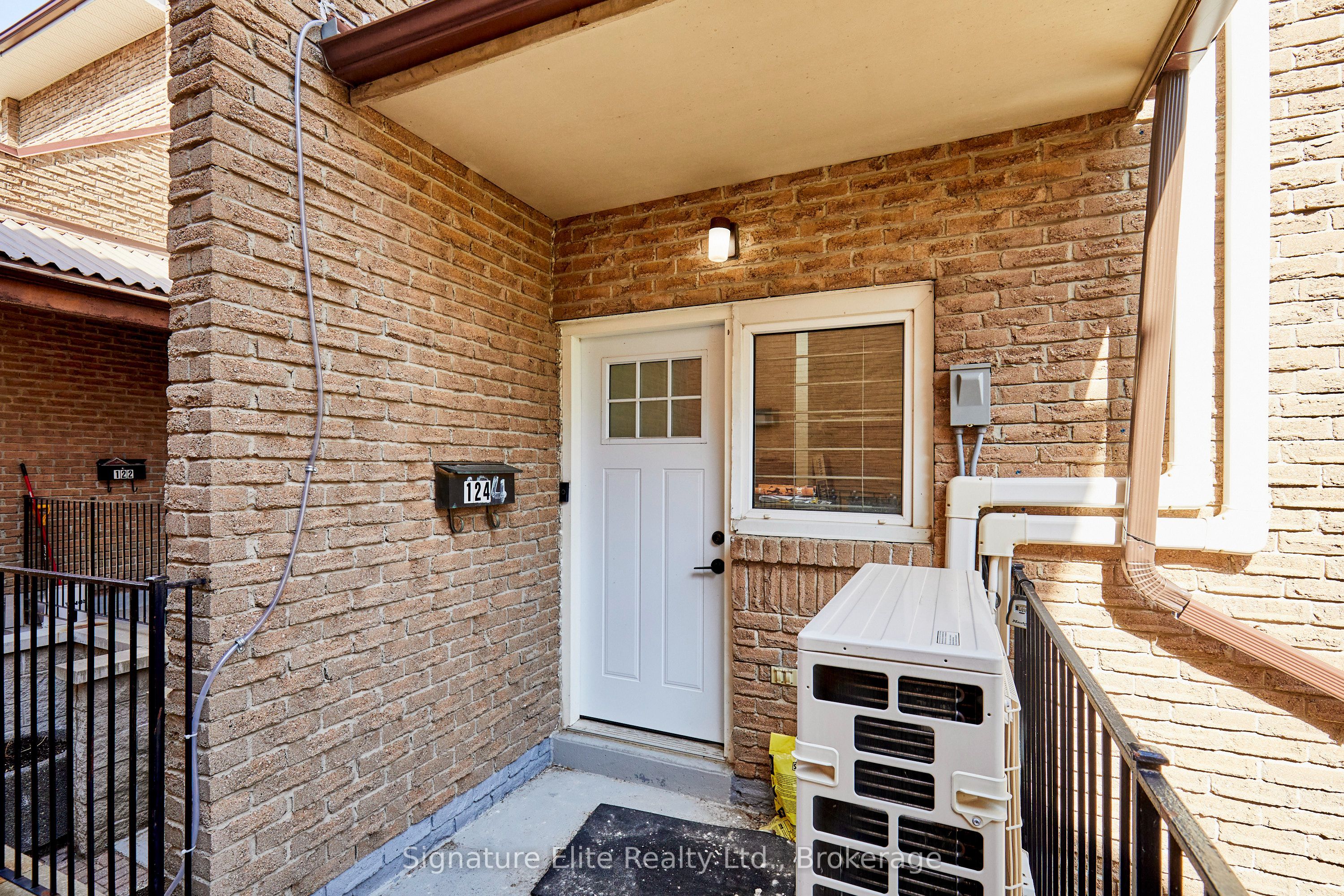 50 Scarborough Golf Club Road 124 Property Photo 28