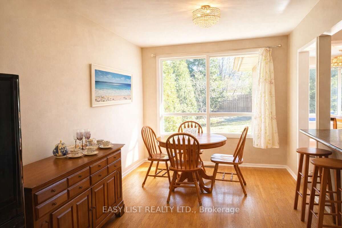 1035 Oshawa Boulevard N Property Photo 6