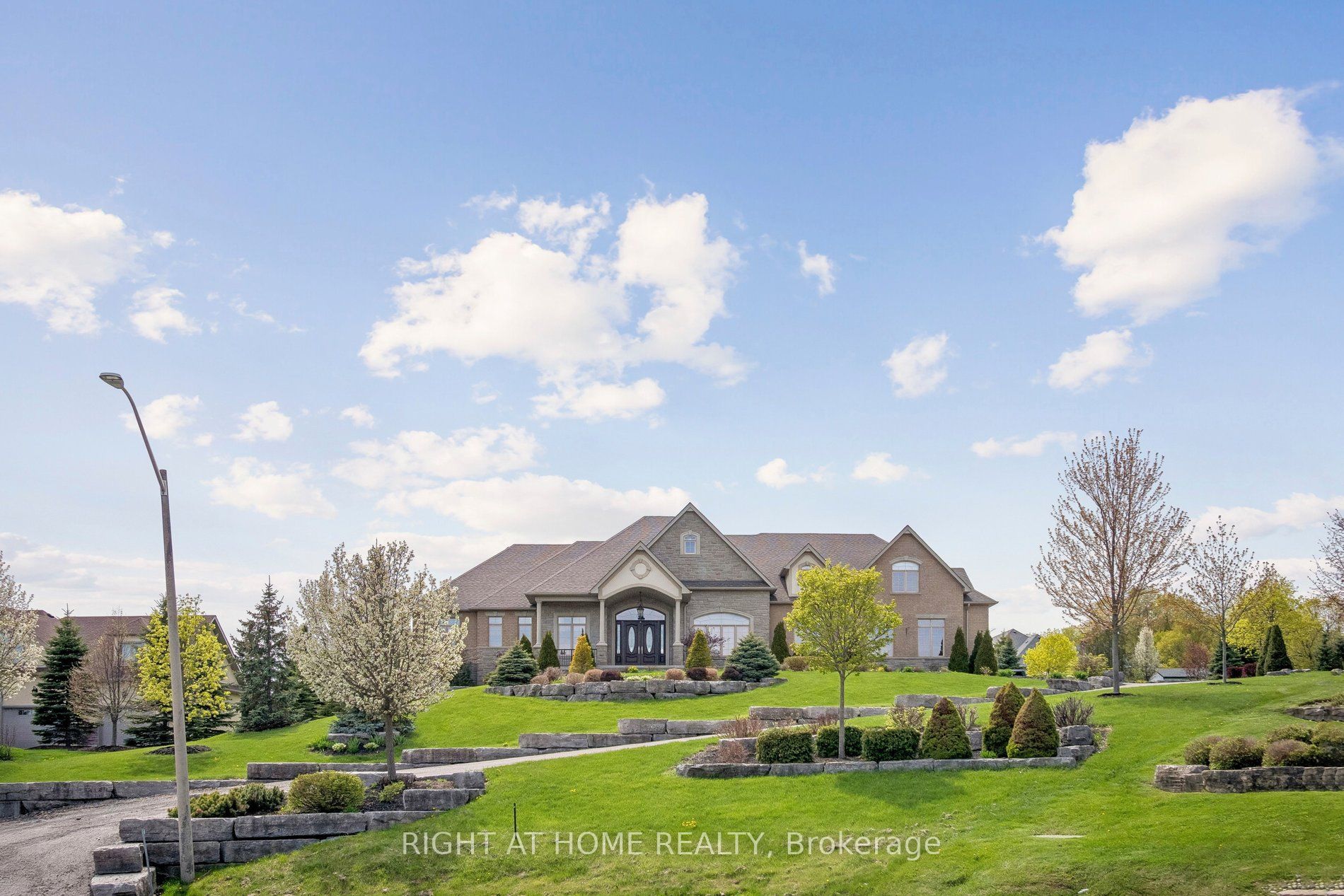 18 Bice Court Property Photo 1
