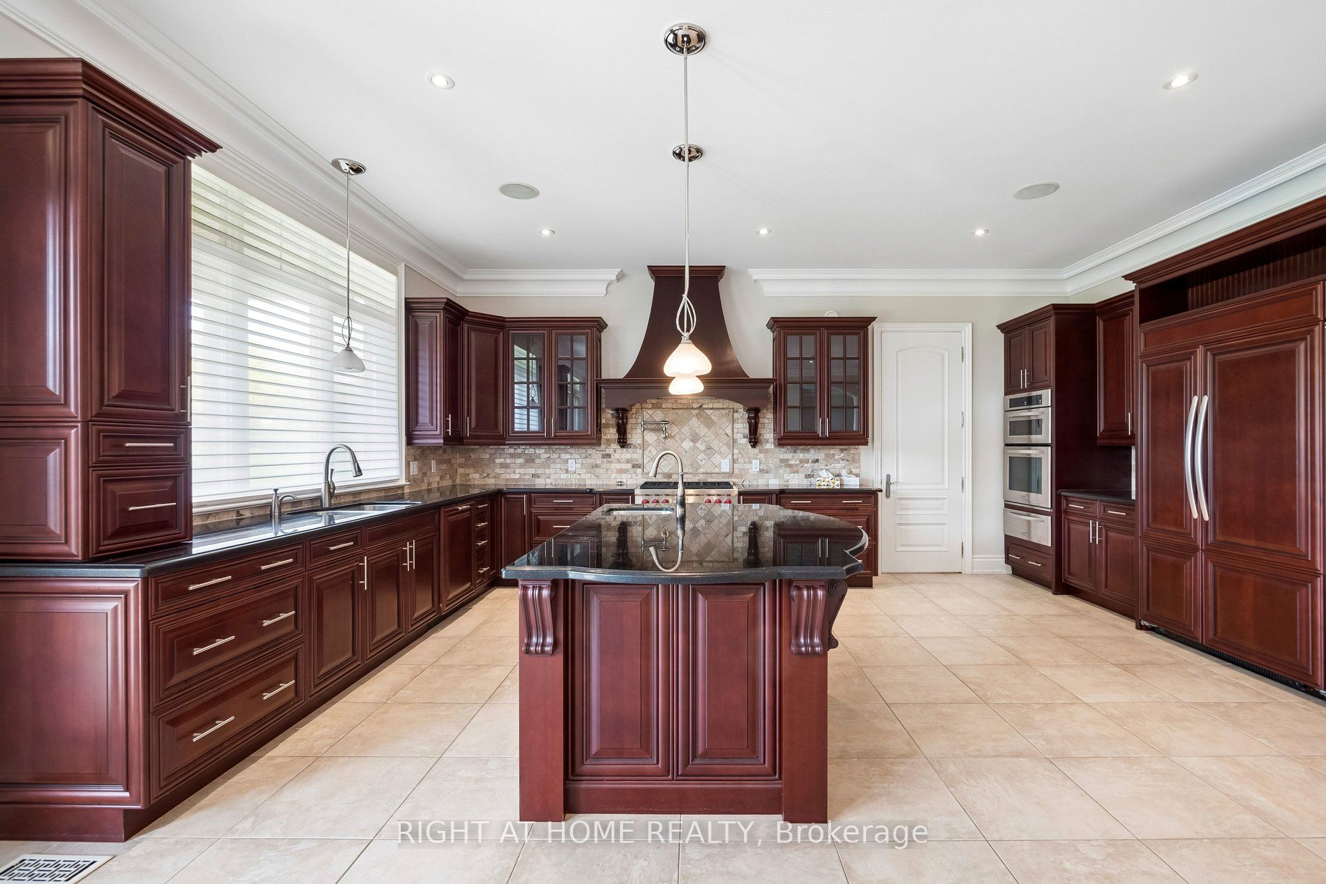 18 Bice Court Property Photo 12