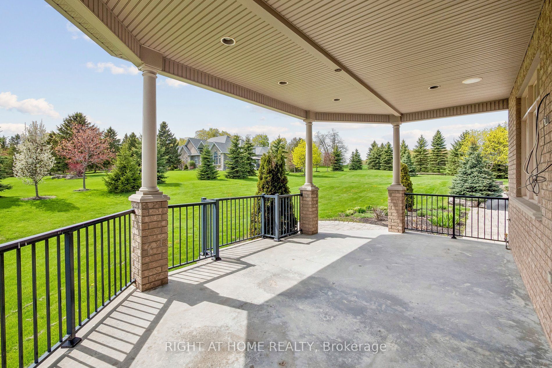 18 Bice Court Property Photo 34