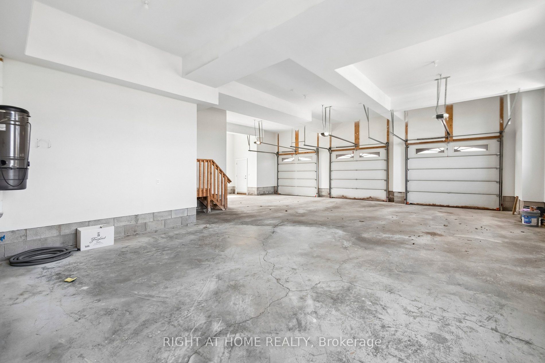 18 Bice Court Property Photo 36