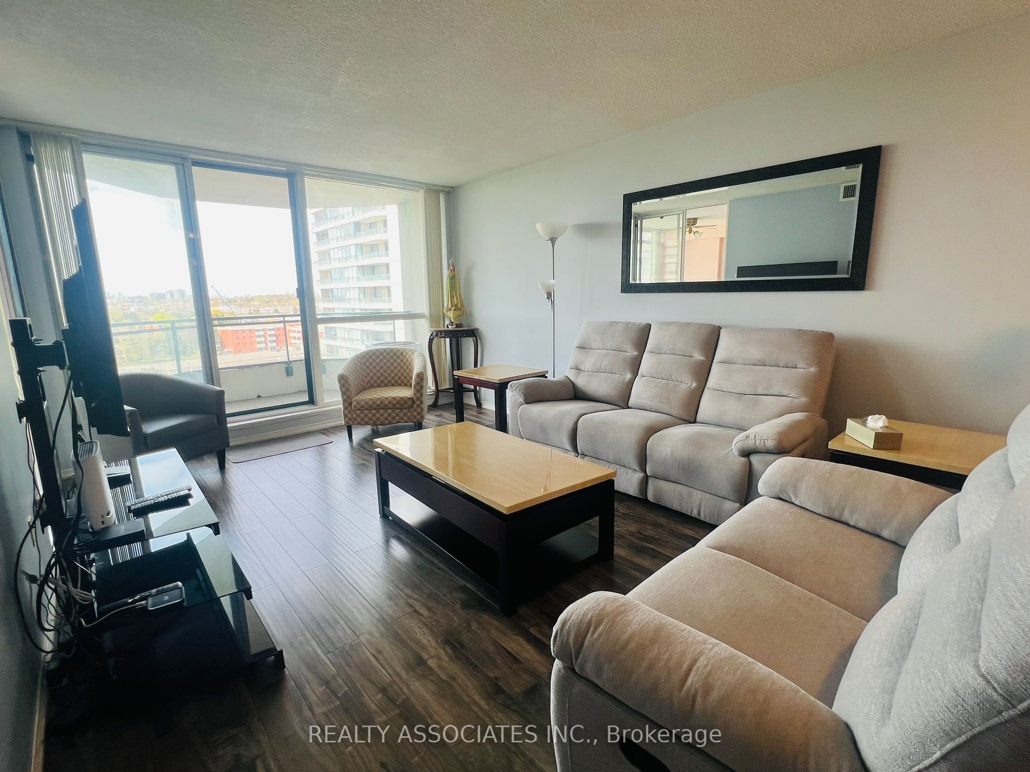 4727 Sheppard Avenue E 1107 Property Photo 8