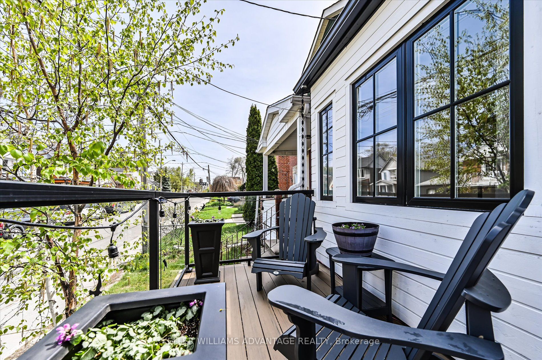 294 Cedarvale Avenue Property Photo 2