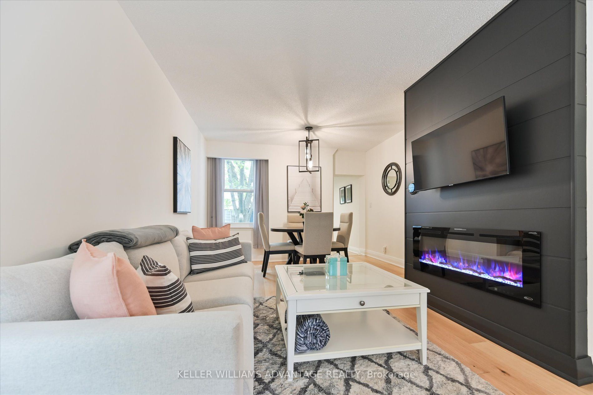 294 Cedarvale Avenue Property Photo 5