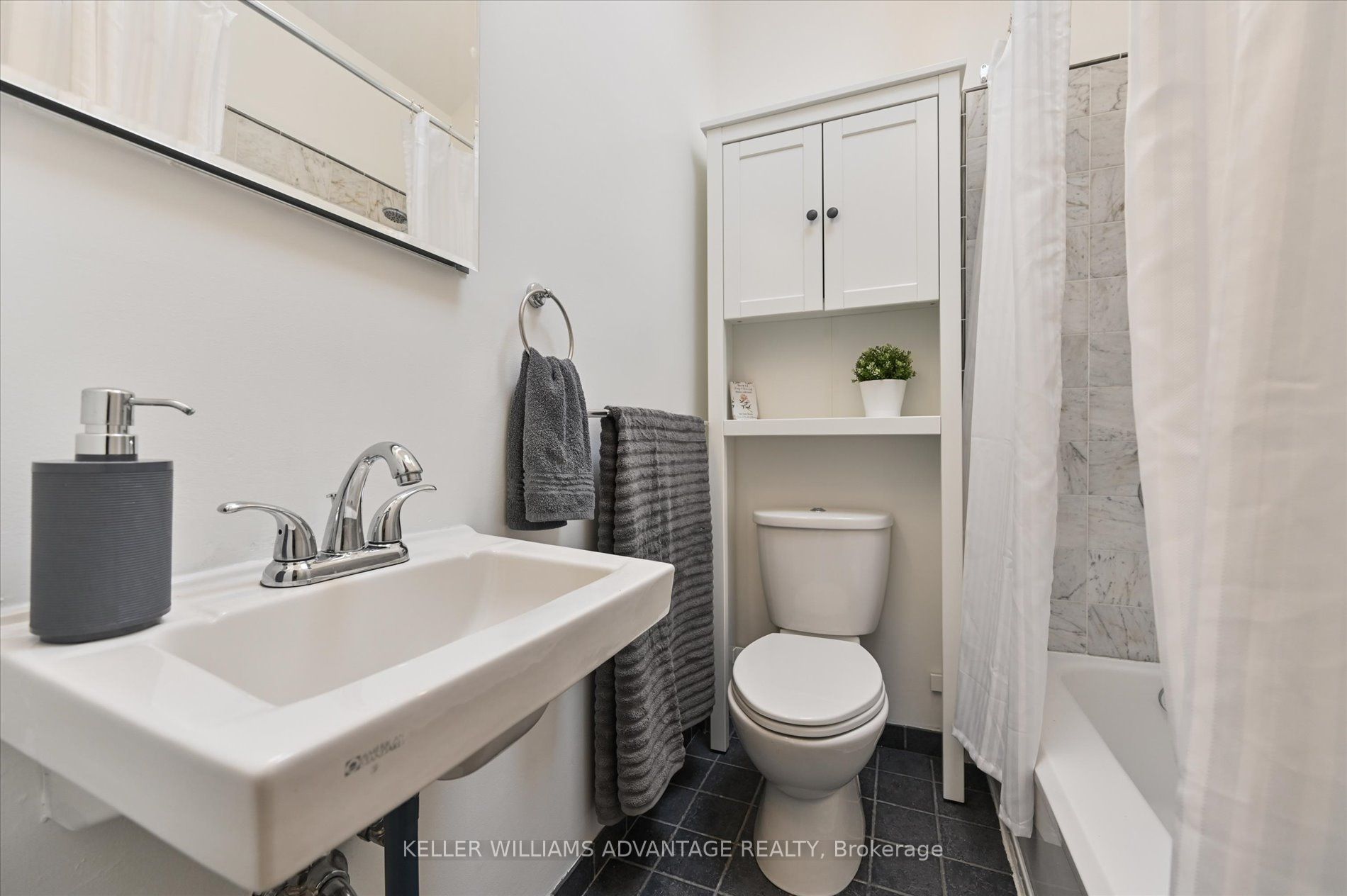 294 Cedarvale Avenue Property Photo 14