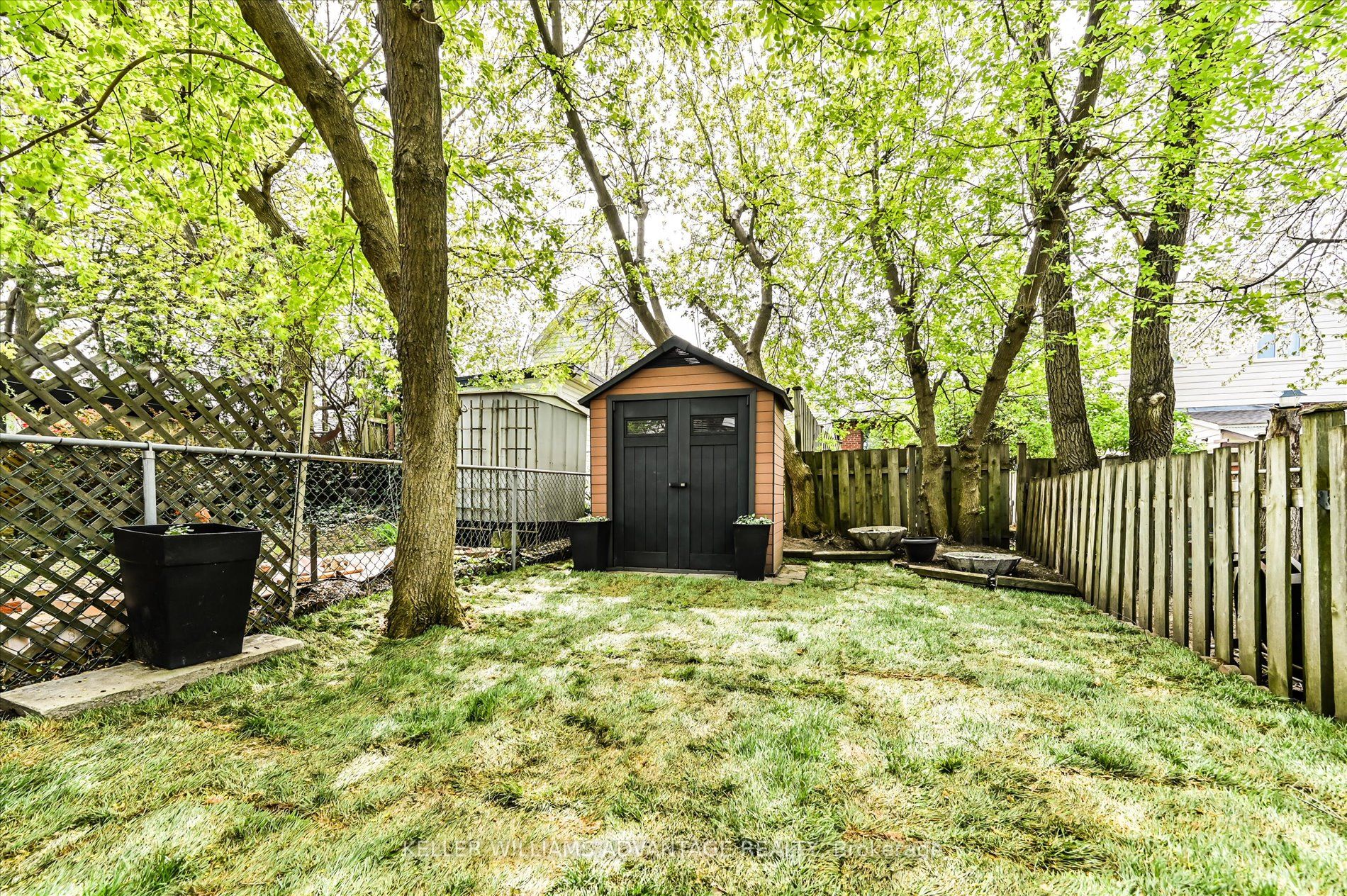 294 Cedarvale Avenue Property Photo 16
