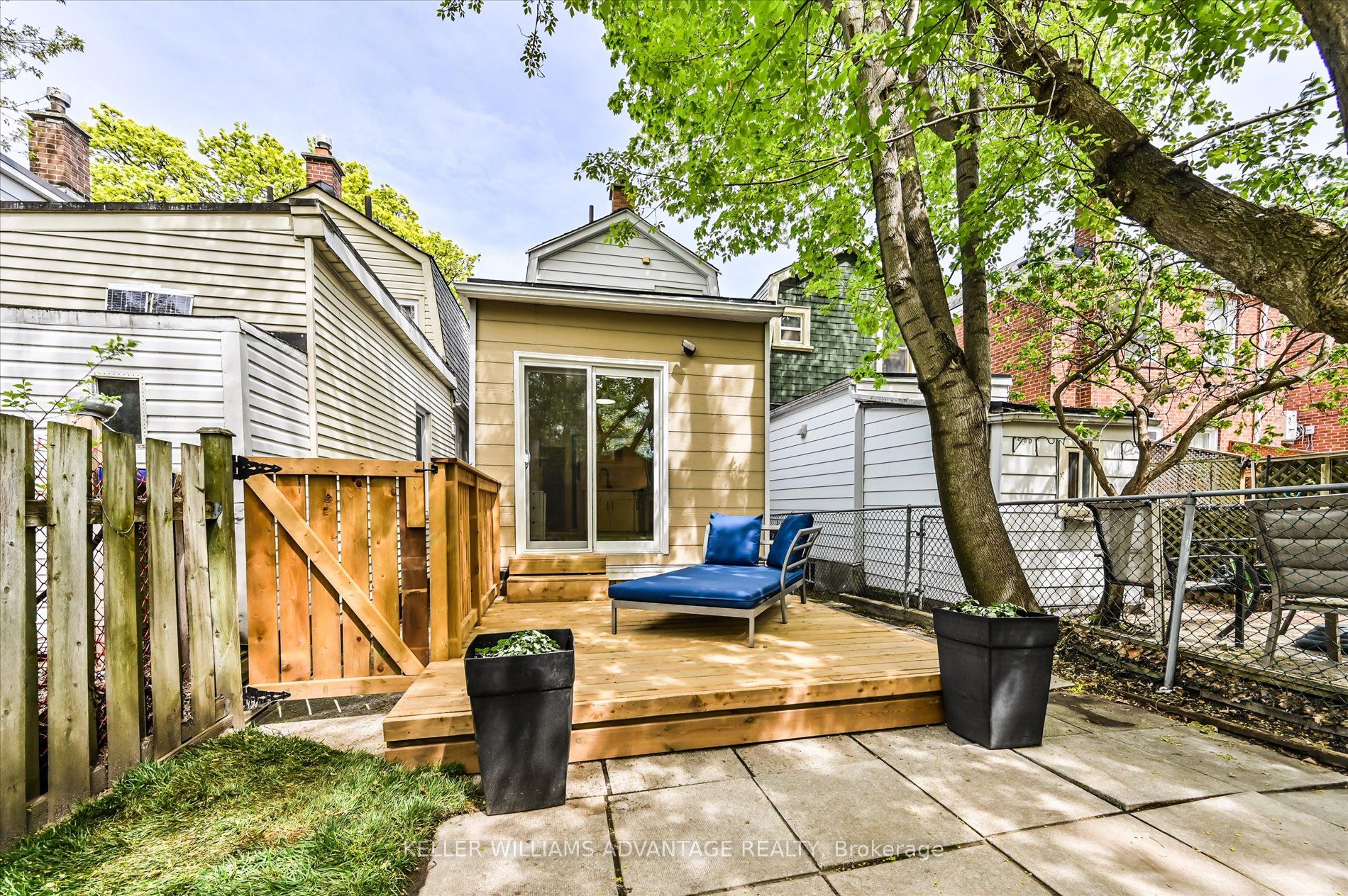 294 Cedarvale Avenue Property Photo 17