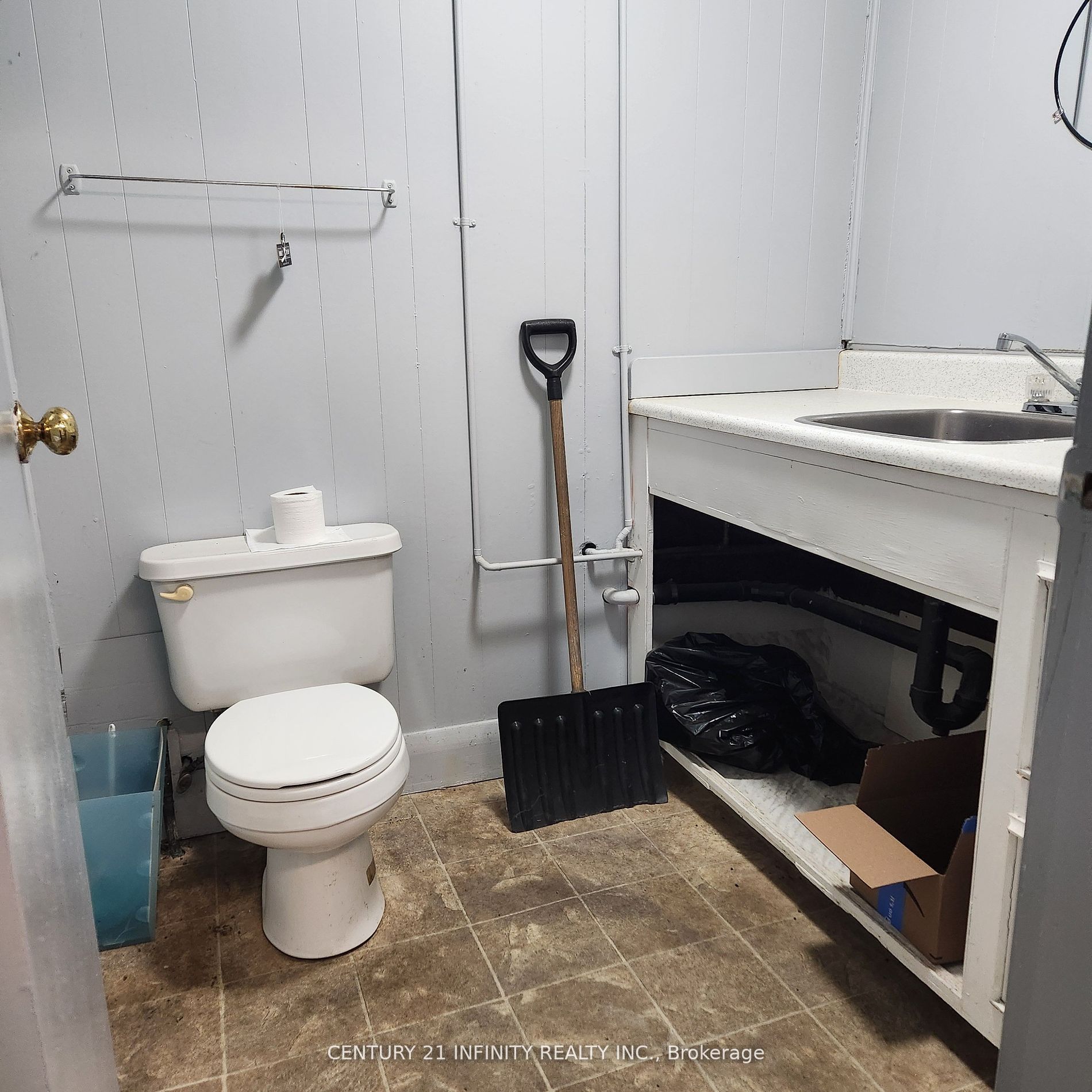1019 Nelson Street 10 Property Photo 4