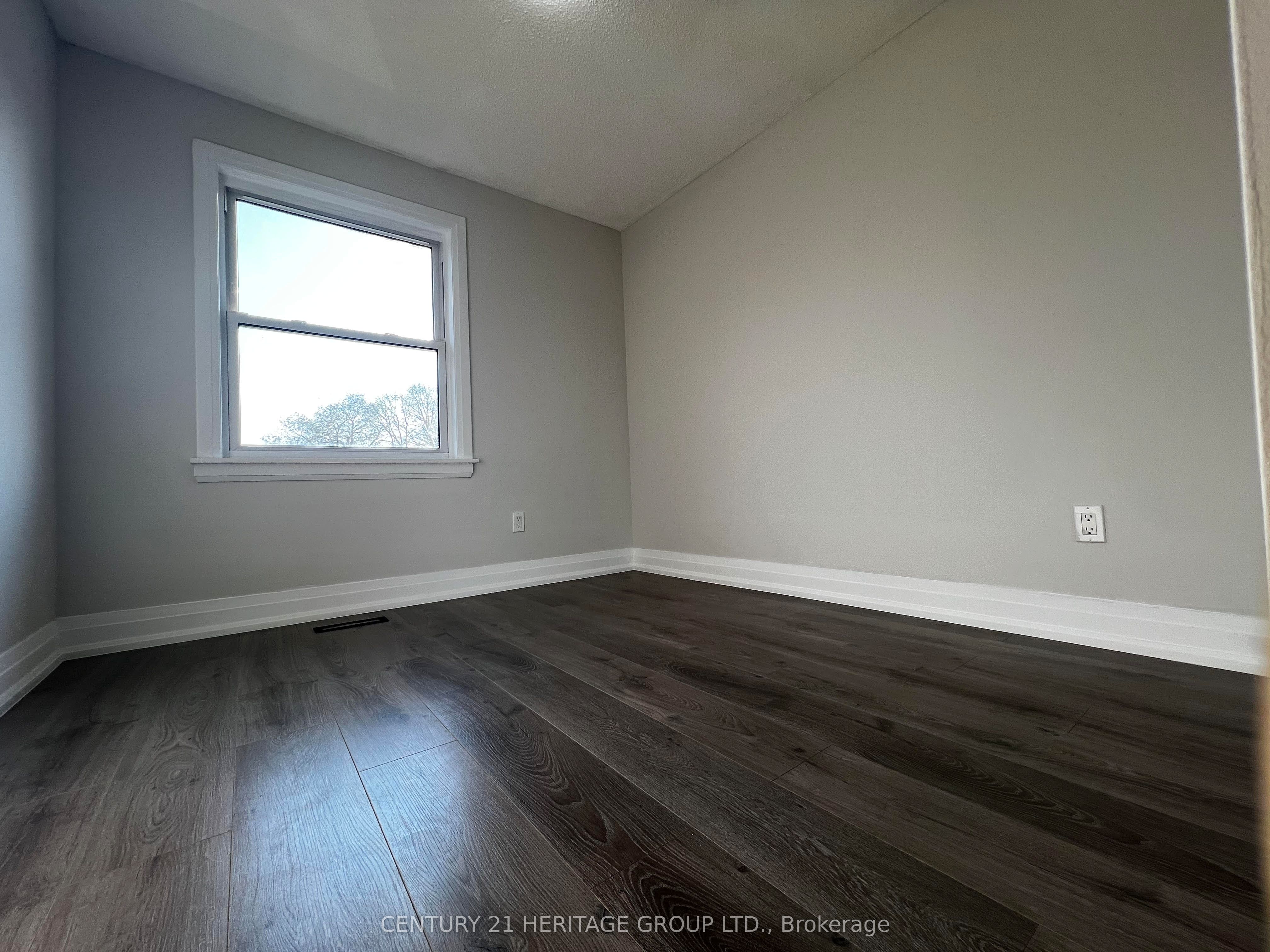 1133 Trowbridge Court Property Photo 20