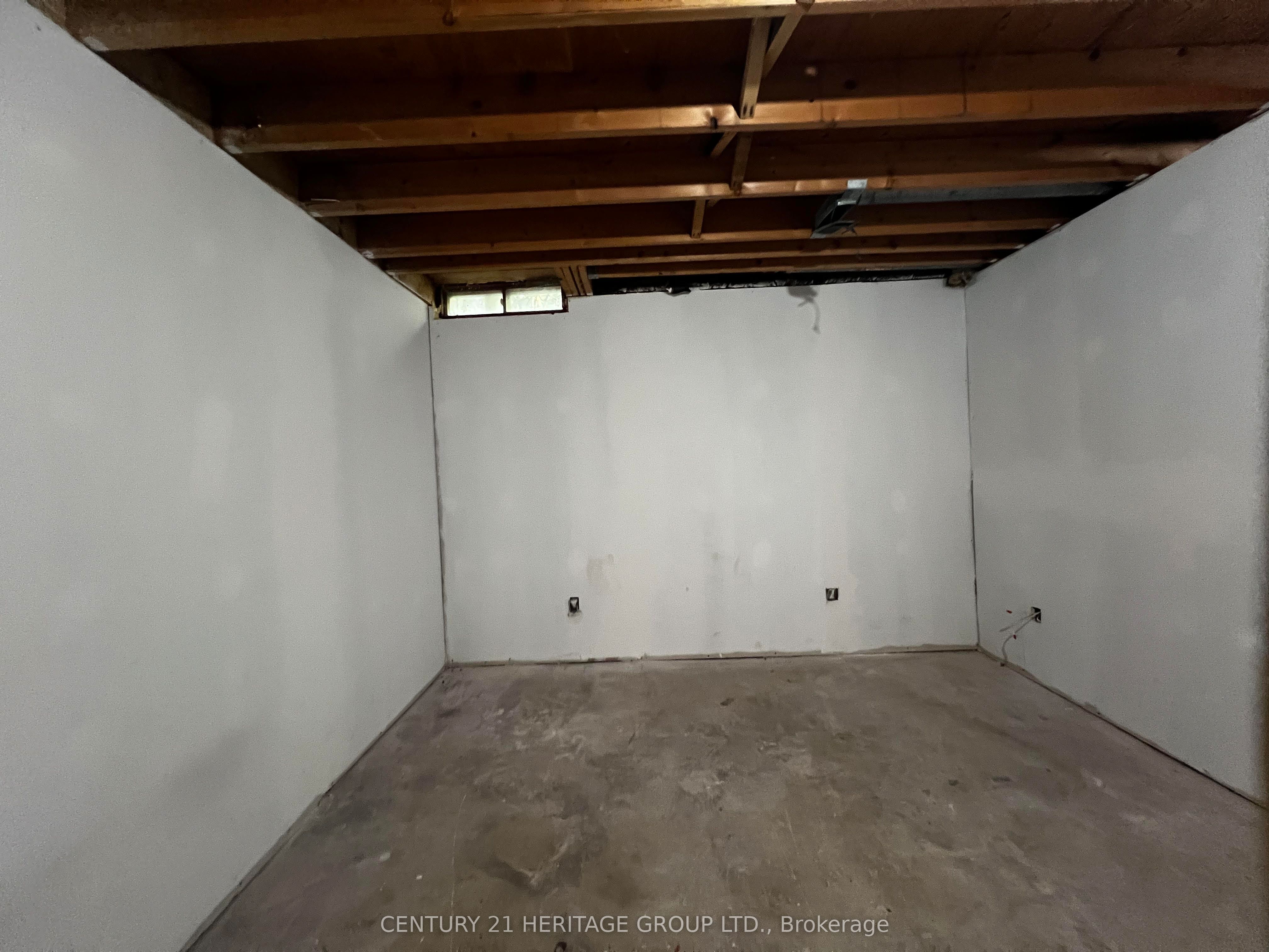 1133 Trowbridge Court Property Photo 22