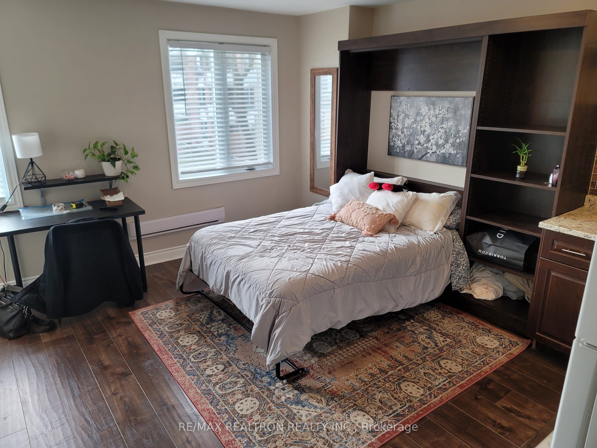1299 Danforth Avenue Property Photo 21