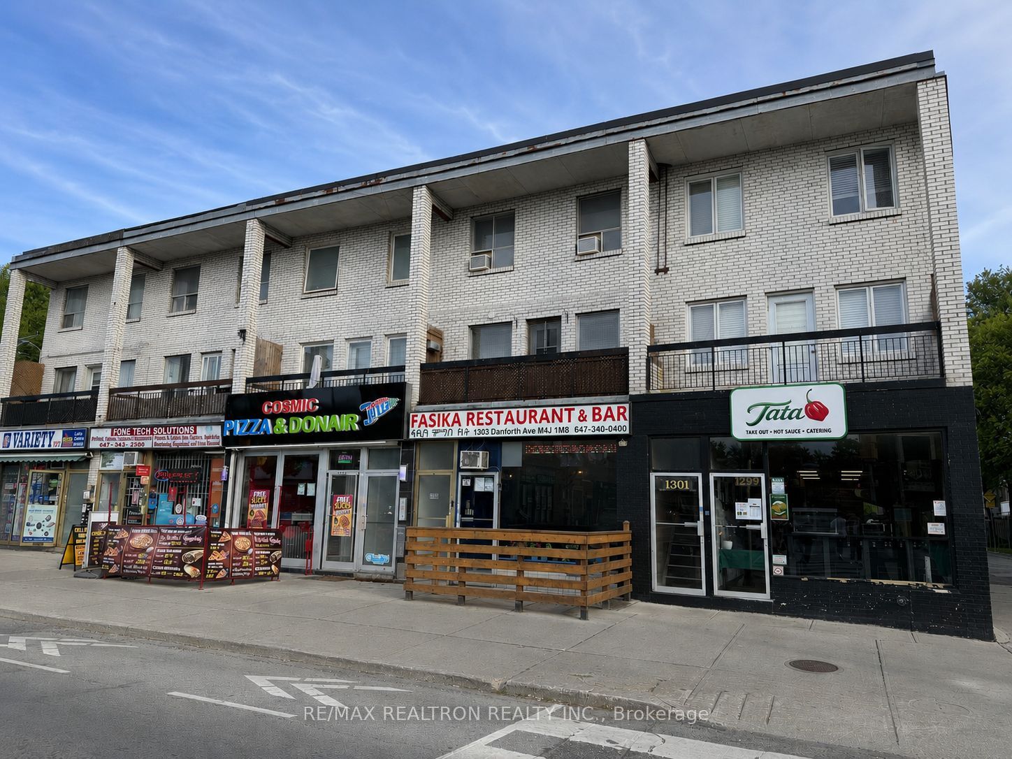 1299 Danforth Avenue Property Photo 41
