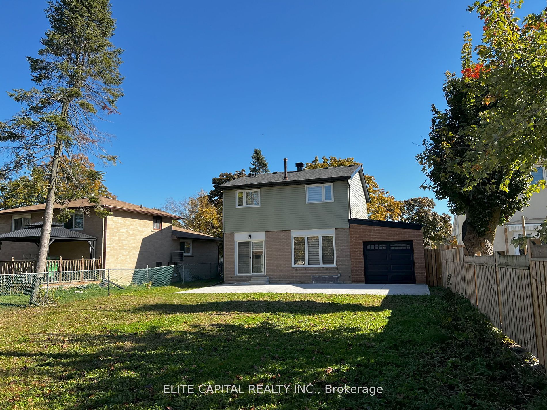 67 Hutcherson Square Property Photo 3
