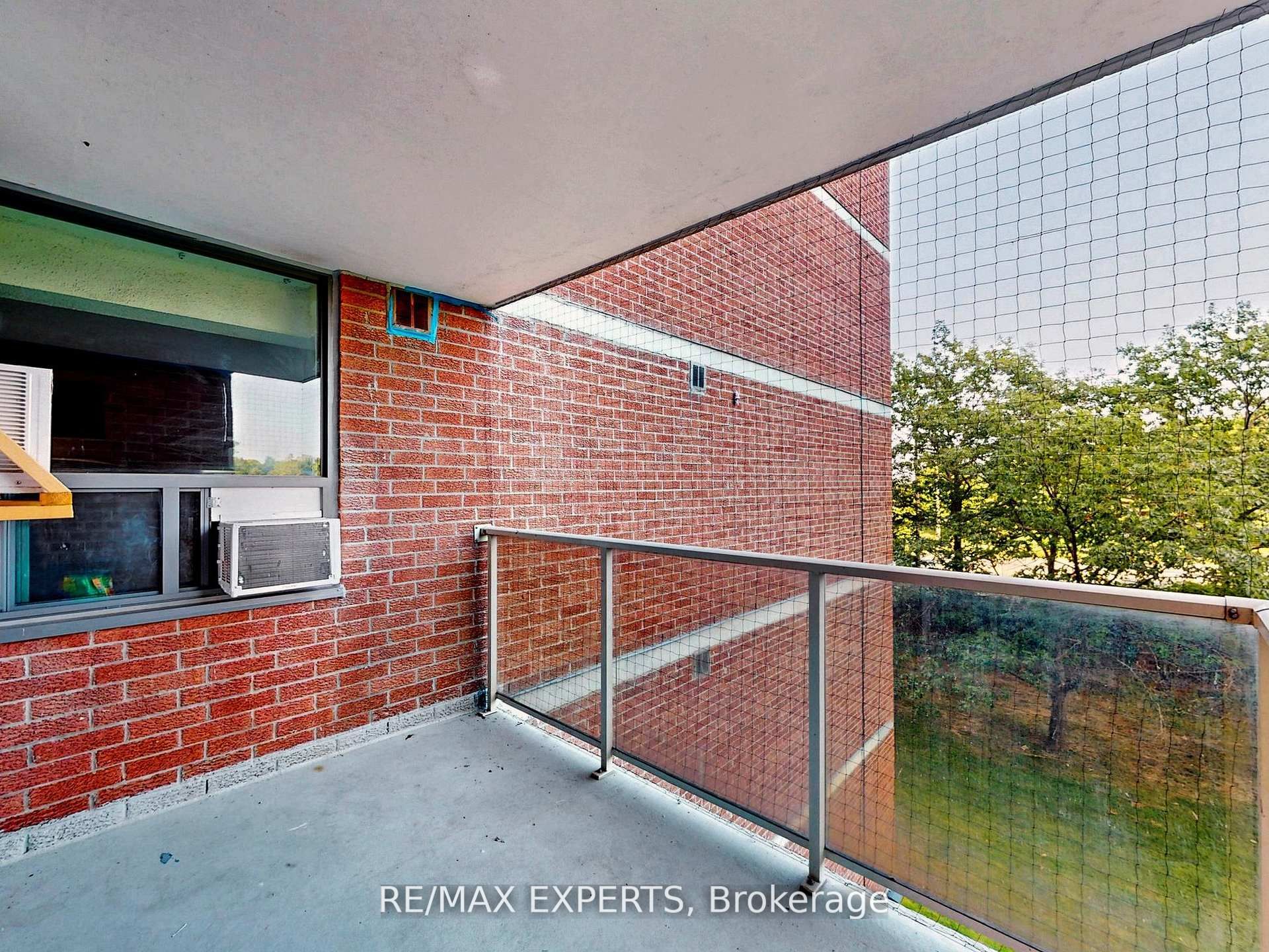 100 Wingarden Court 410 Property Photo 47