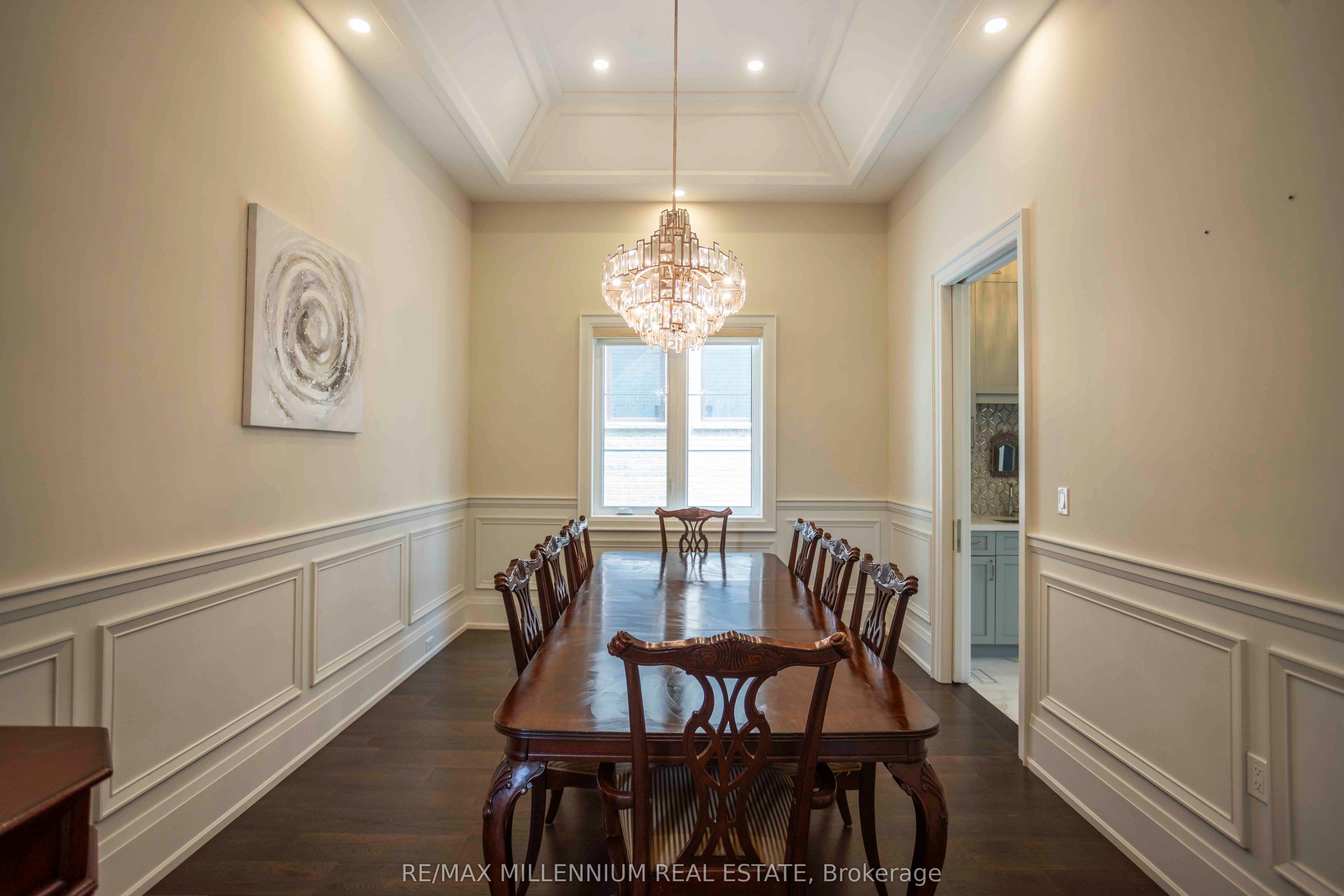 413 Sheppard Avenue Property Photo 17